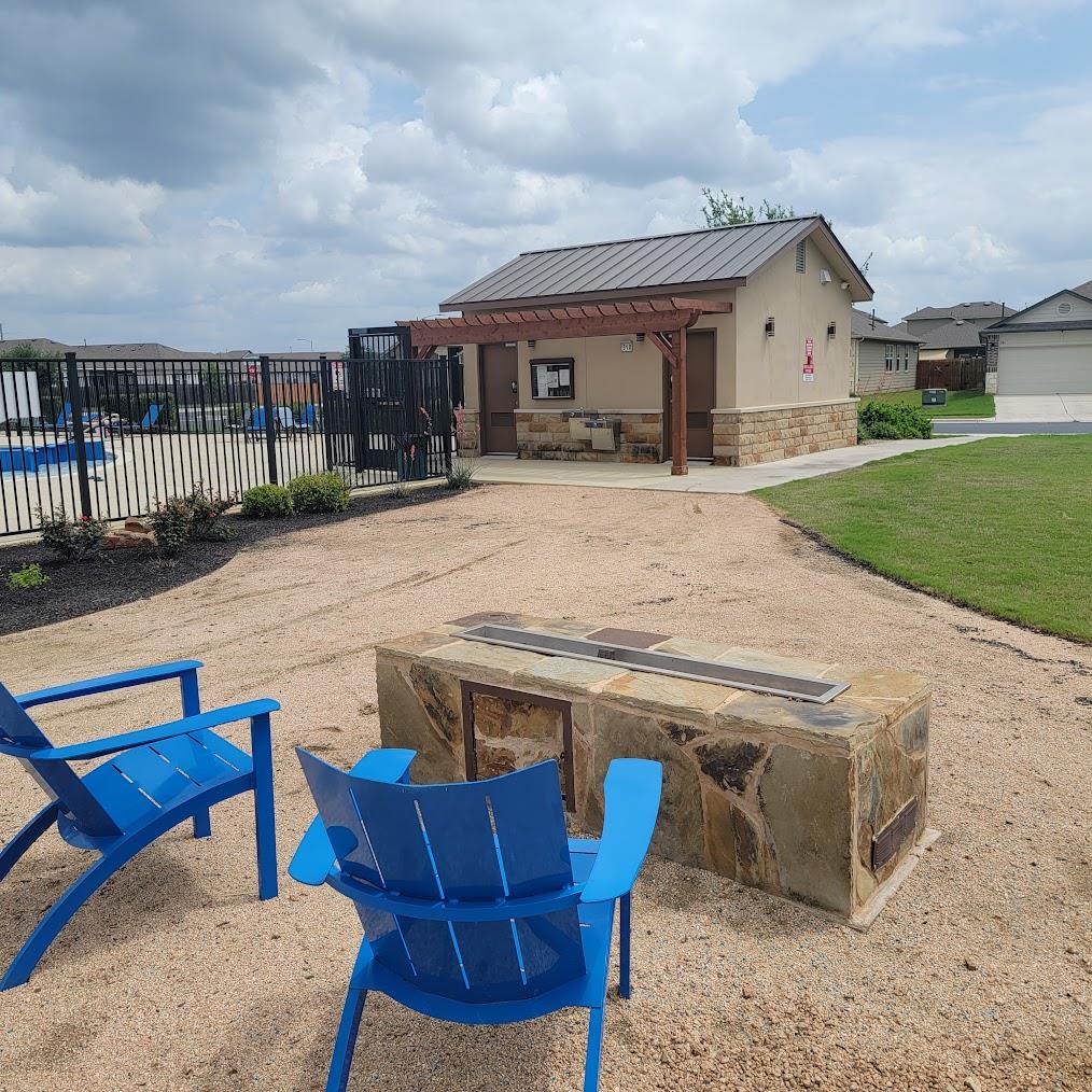 127 Trailside Ln, Bastrop, TX 78602