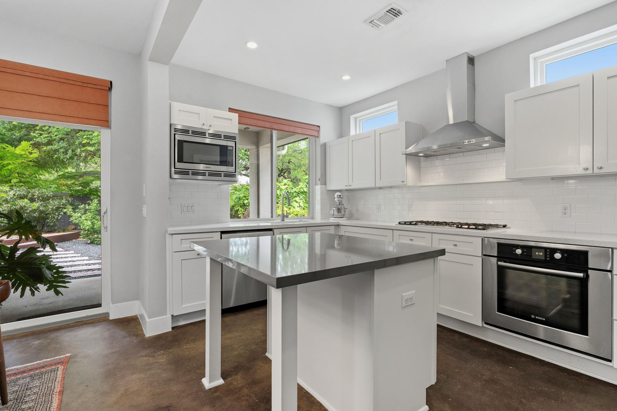 1303 Azie Morton Rd # 2, Austin, TX 78704