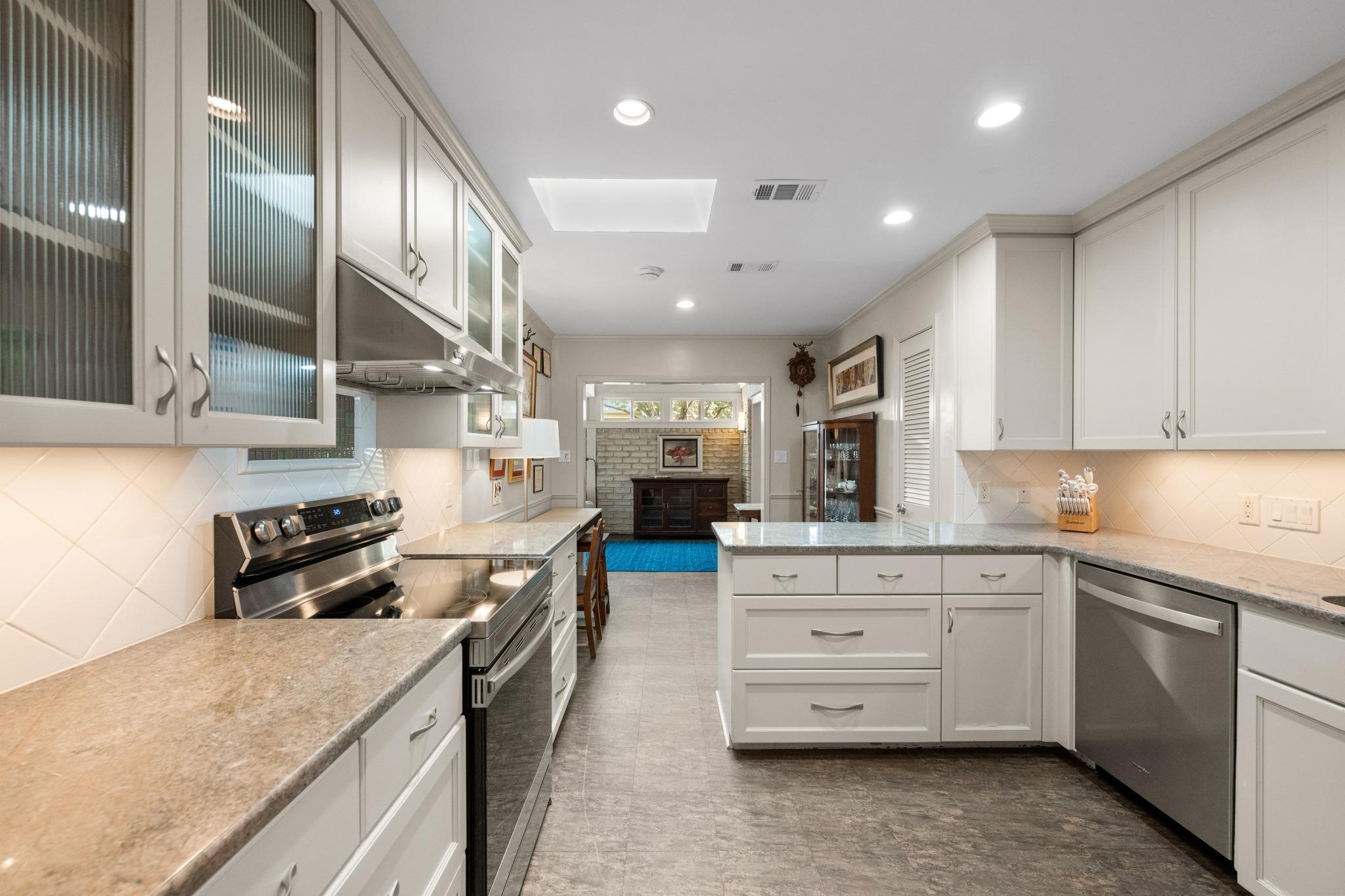 8107 Middle Ct, Austin, TX 78759