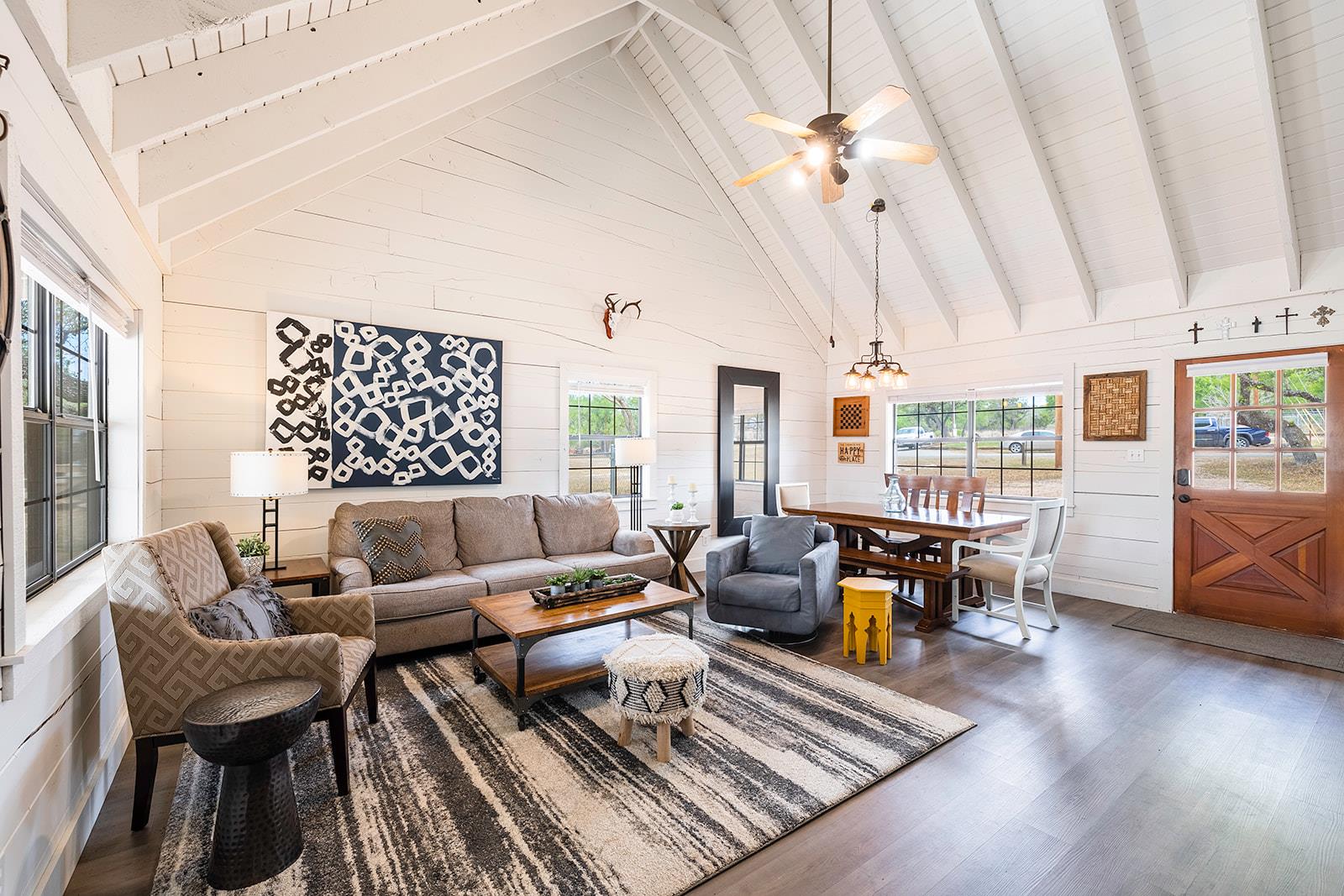 300 County Road 145, Burnet, TX 78611