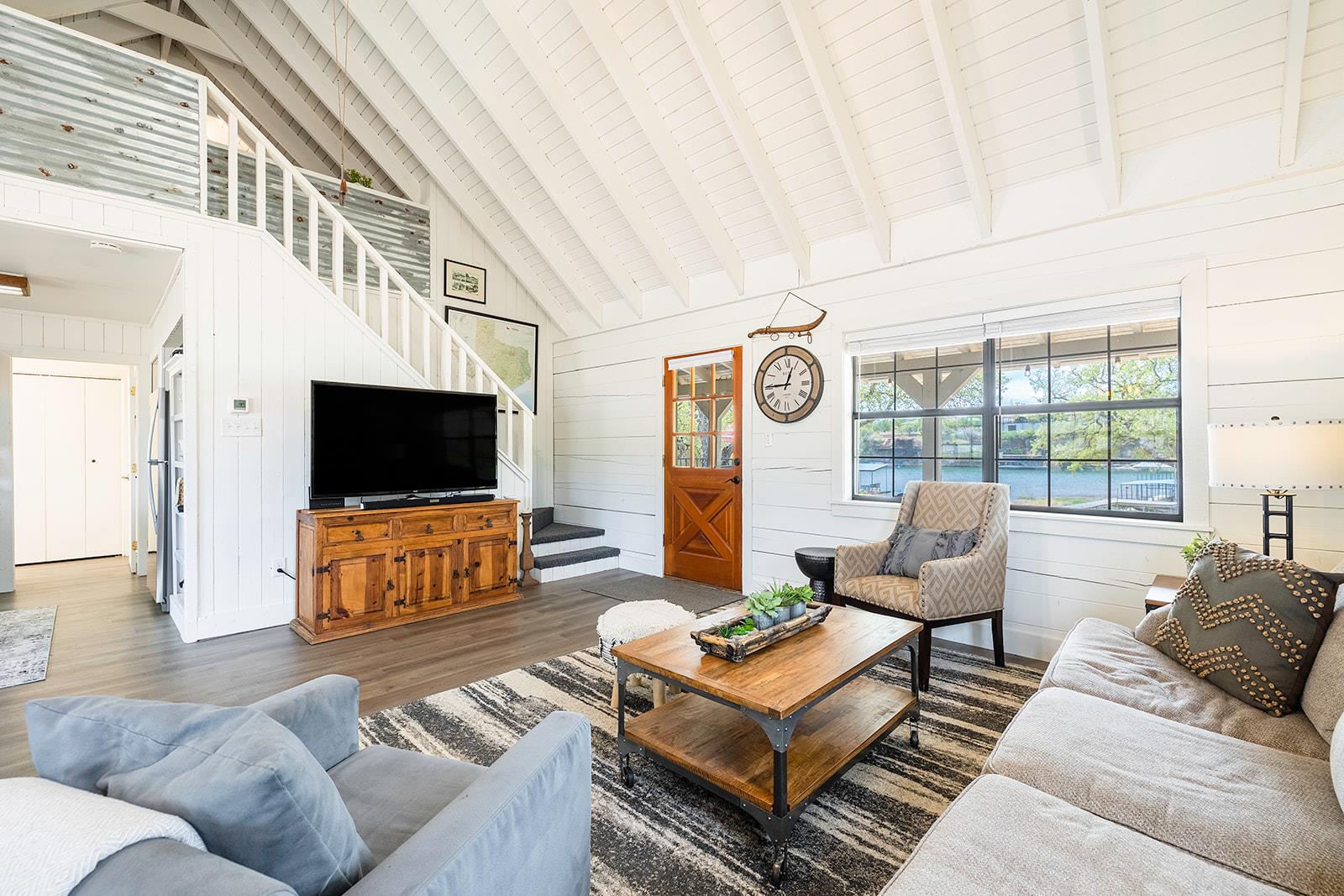 300 County Road 145, Burnet, TX 78611