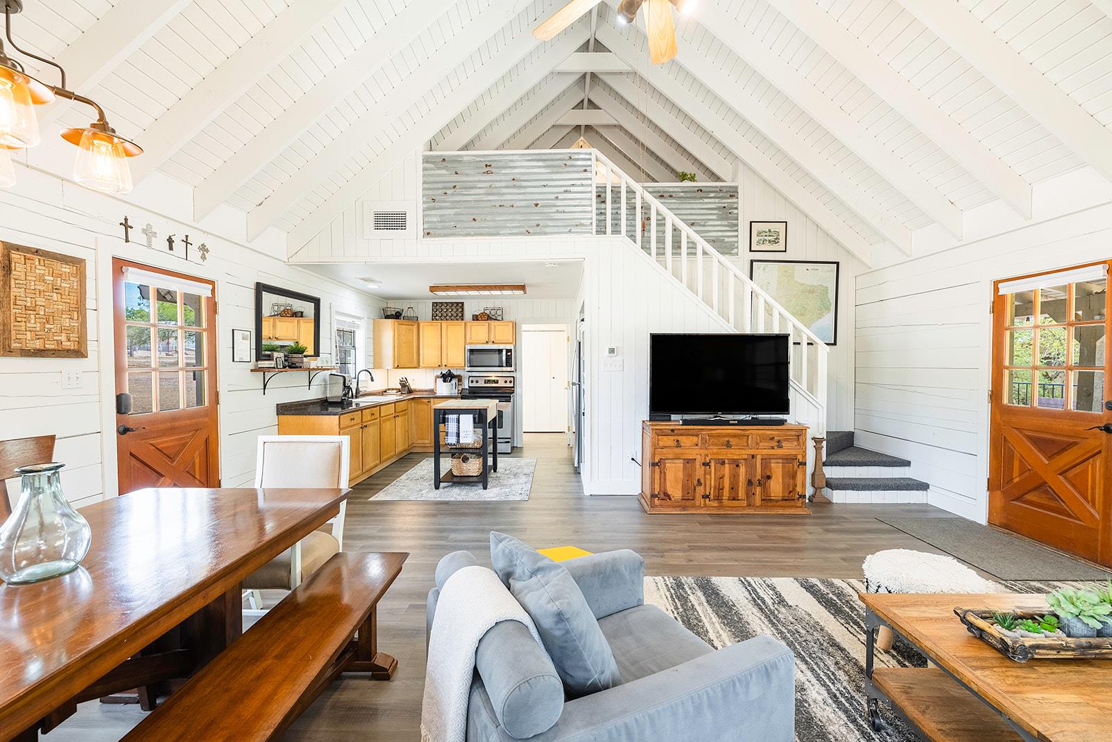 300 County Road 145, Burnet, TX 78611