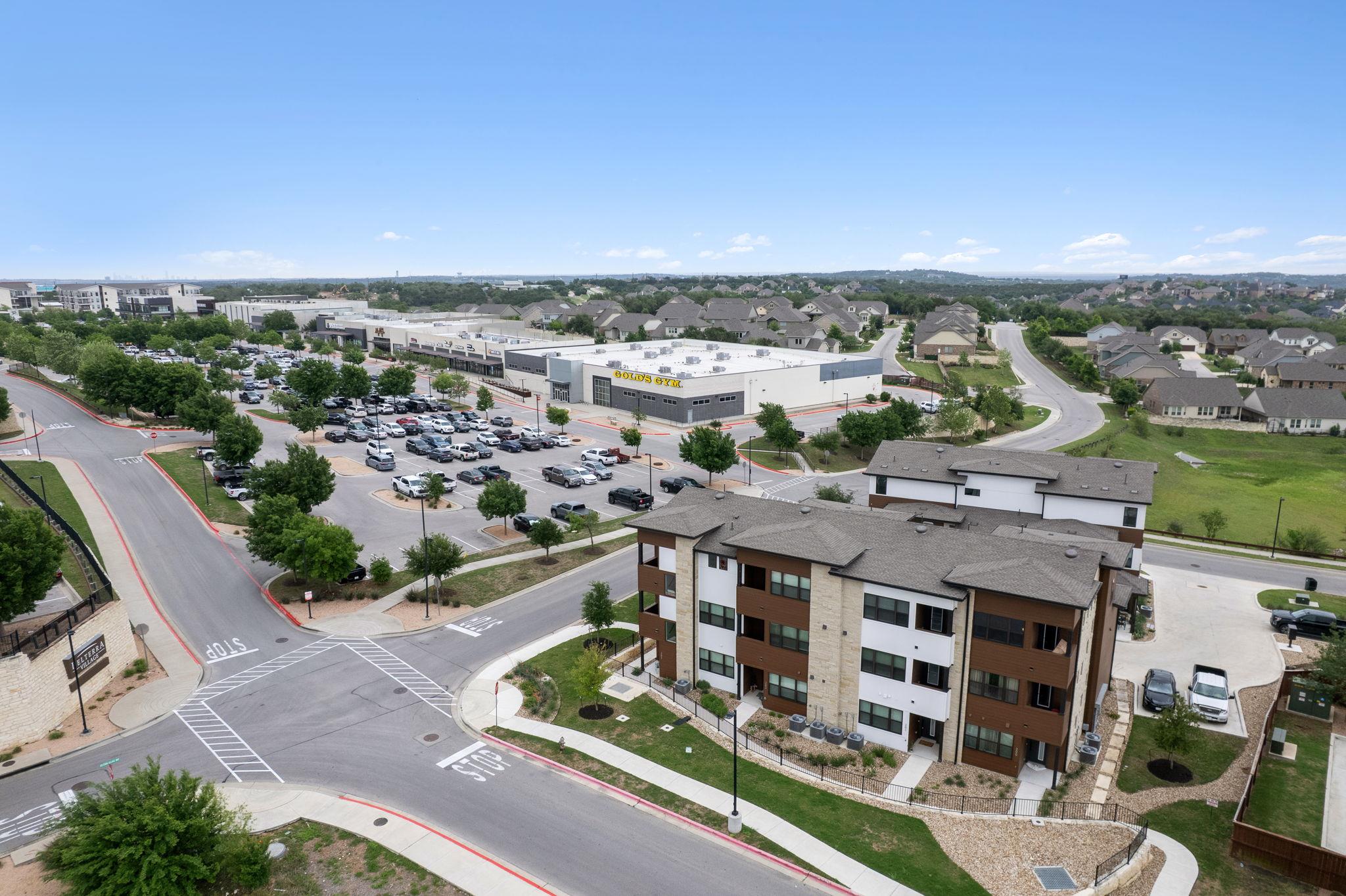 315 Holton Dr # 201, Austin, TX 78737