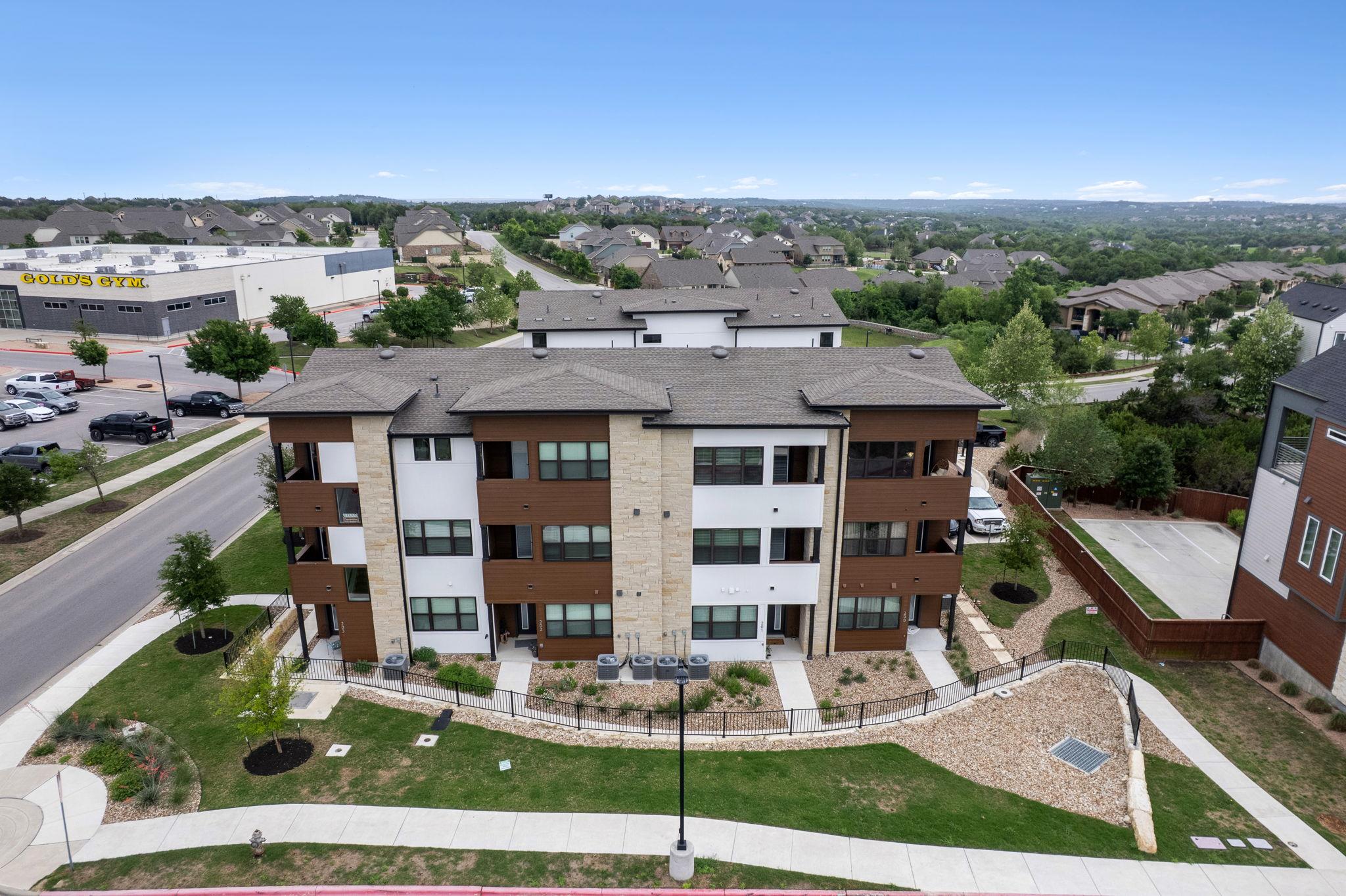 315 Holton Dr # 201, Austin, TX 78737