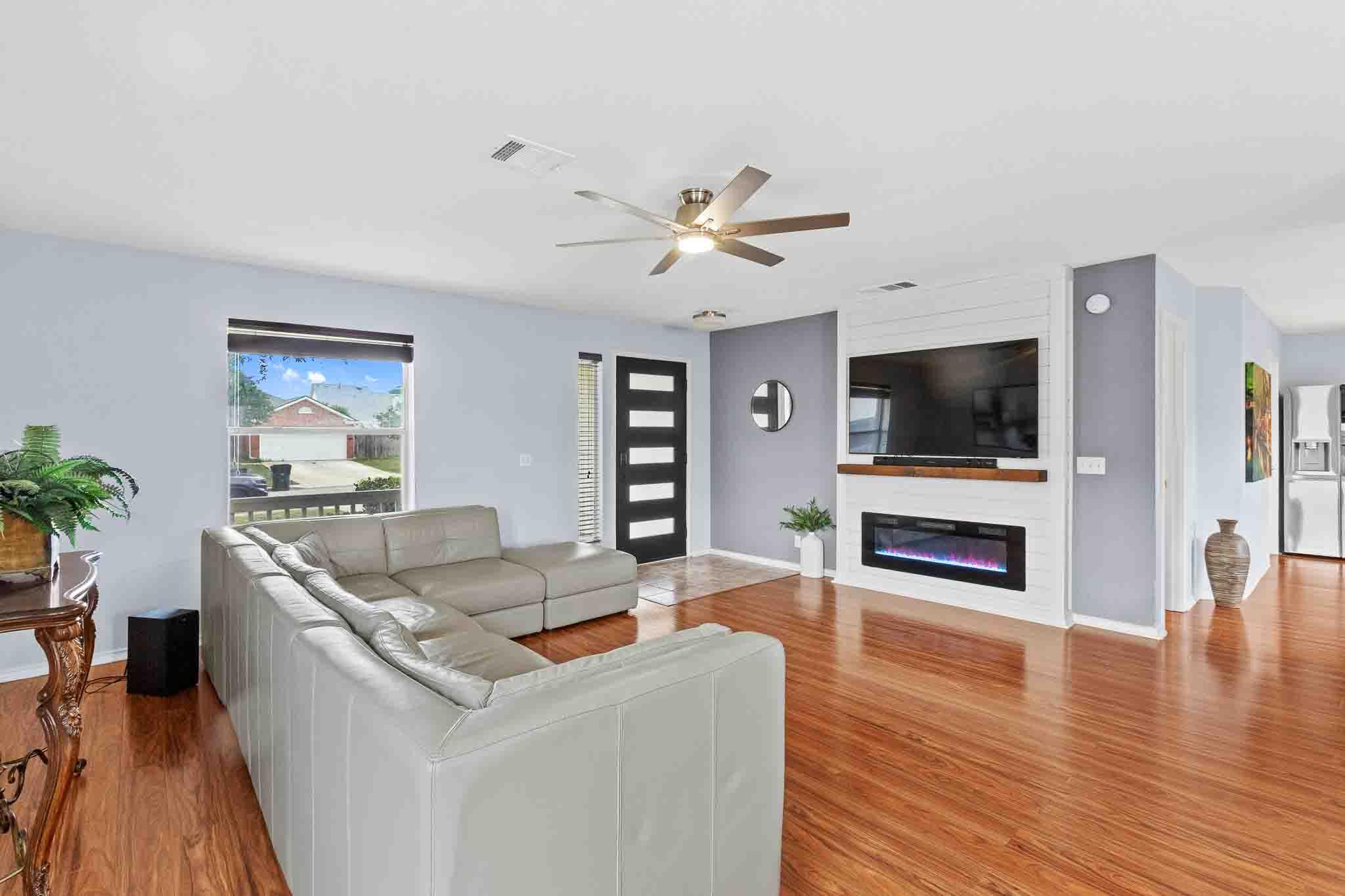 270 Endeavour, Kyle, TX 78640