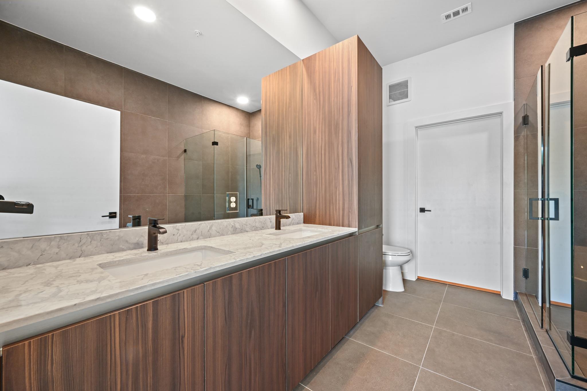 2209 S 1st St # 121, Austin, TX 78704