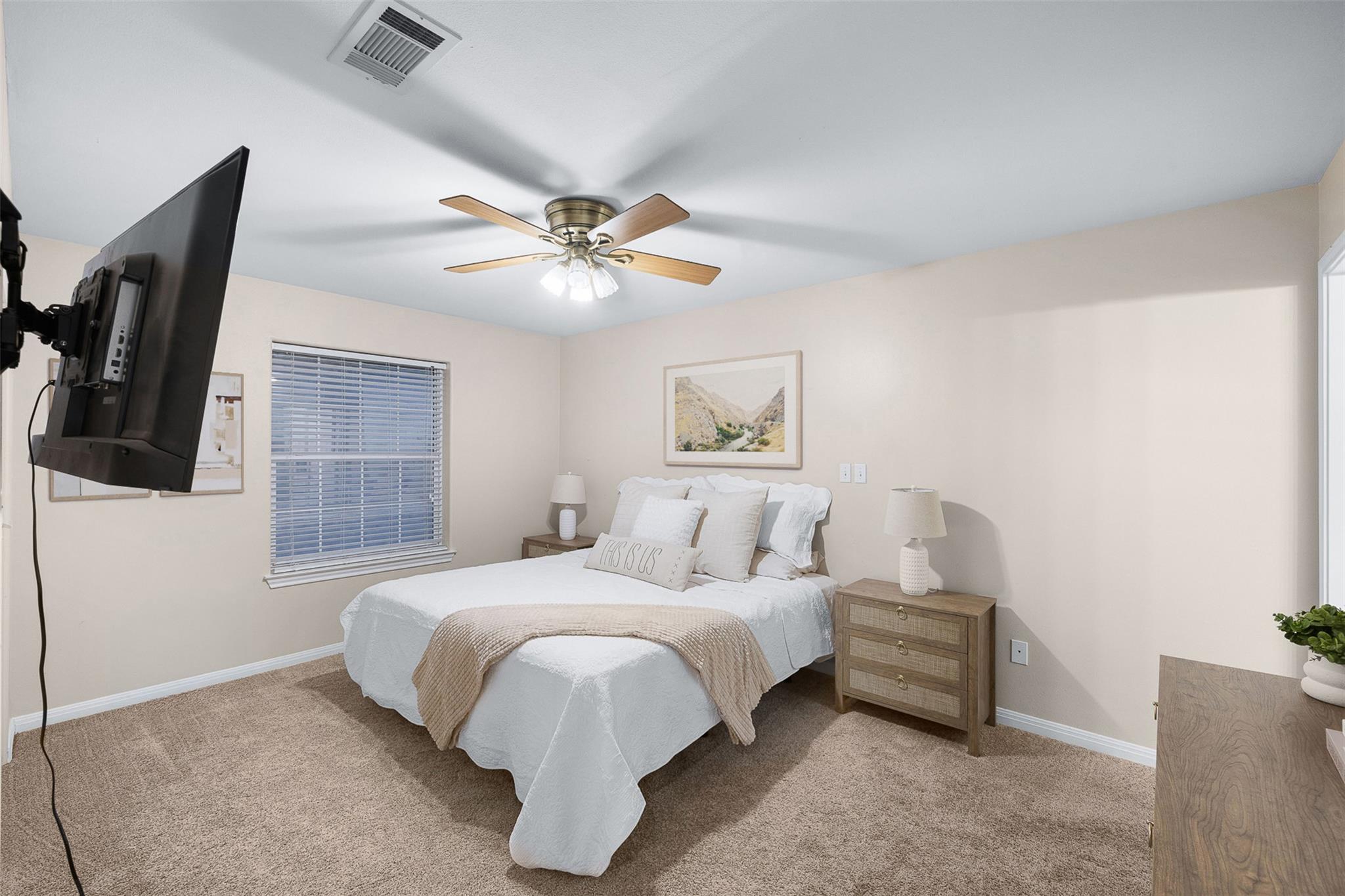 705 Palmer St, Rockdale, TX 76567