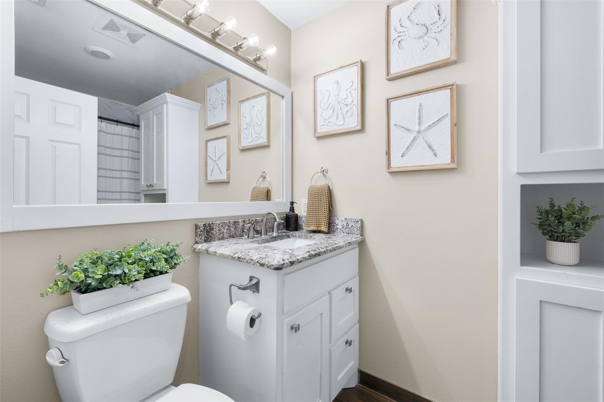 705 Palmer St, Rockdale, TX 76567