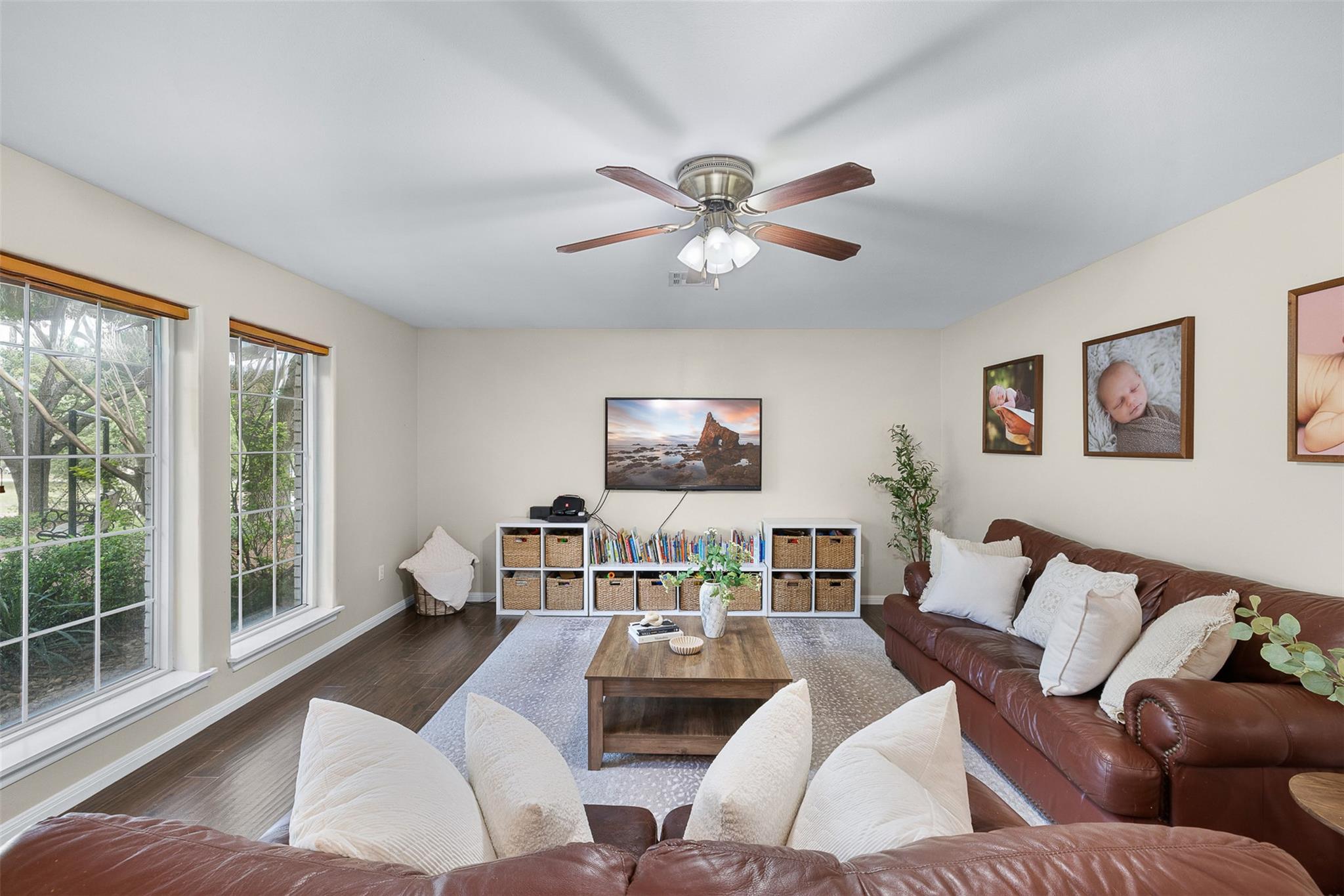 705 Palmer St, Rockdale, TX 76567