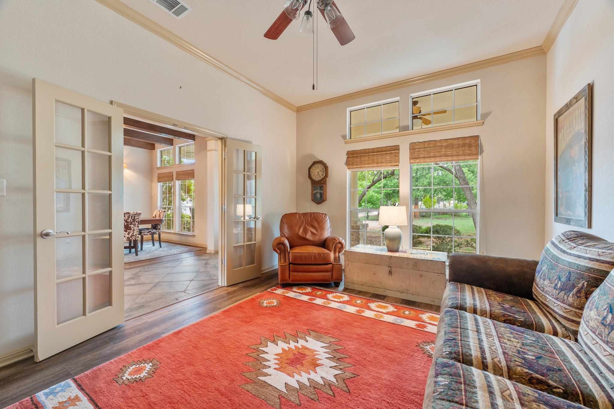 201 Shady Oaks Trl, Liberty Hill, TX 78642