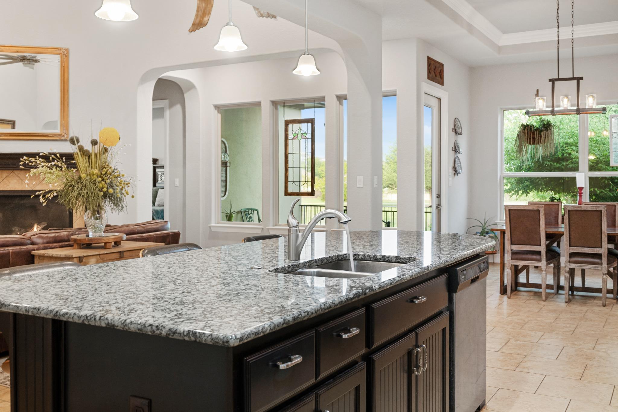 362 Wellington Dr, Austin, TX 78737