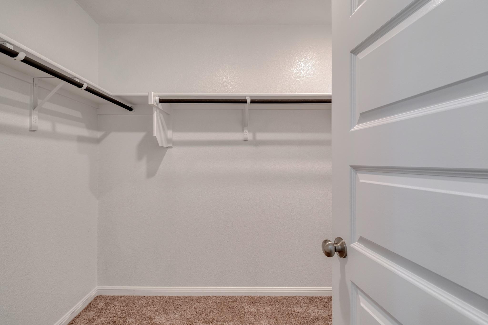 128 Checkers Cv, Elgin, TX 78621