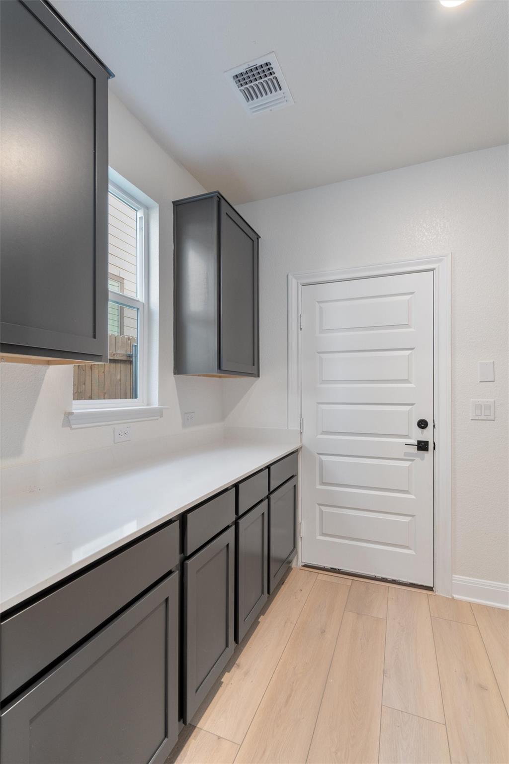 8007 Marigny Way, Austin, TX 78744