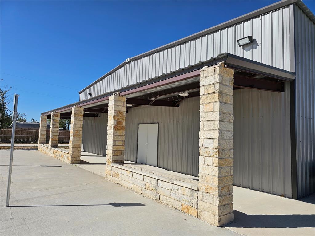 4090 Williamson Rd, Buda, TX 78610
