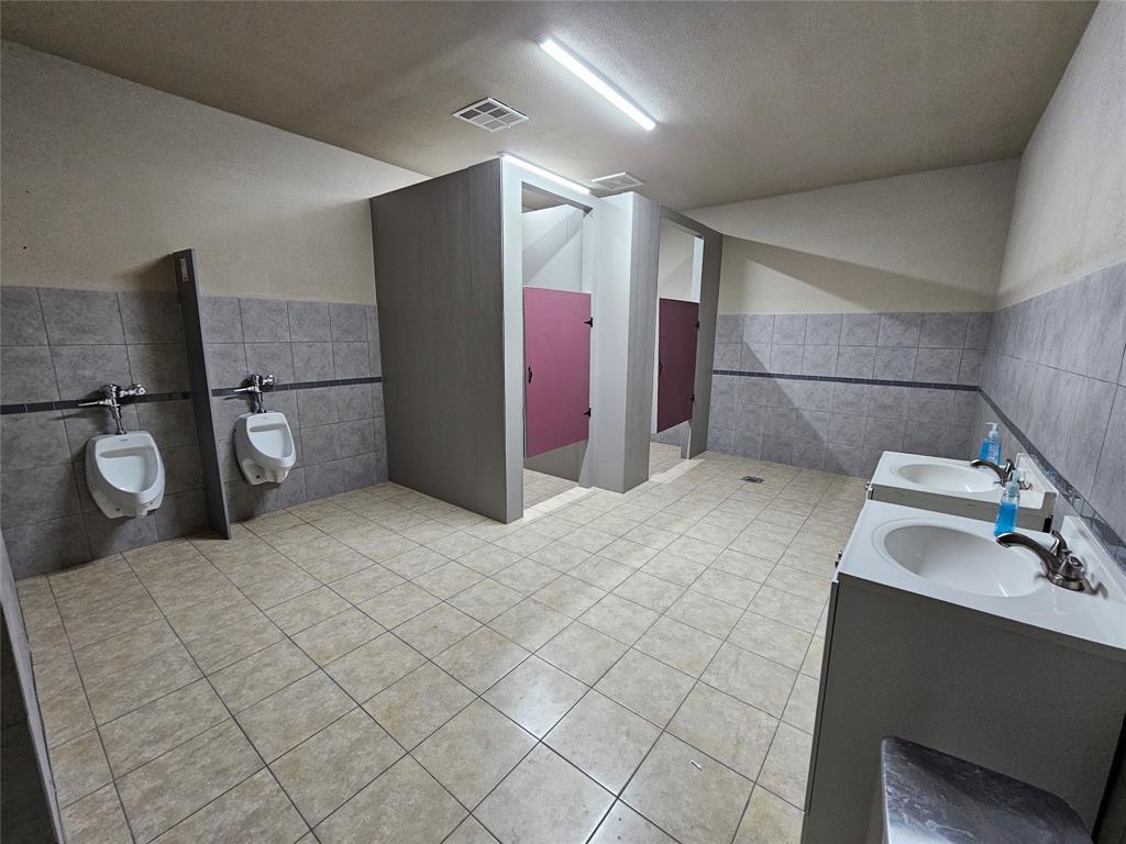 4090 Williamson Rd, Buda, TX 78610