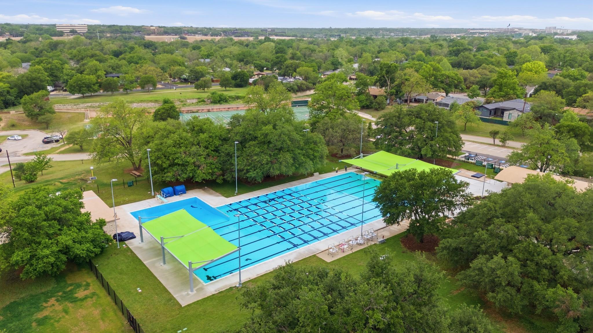 6444 Burnet Rd # 403, Austin, TX 78757