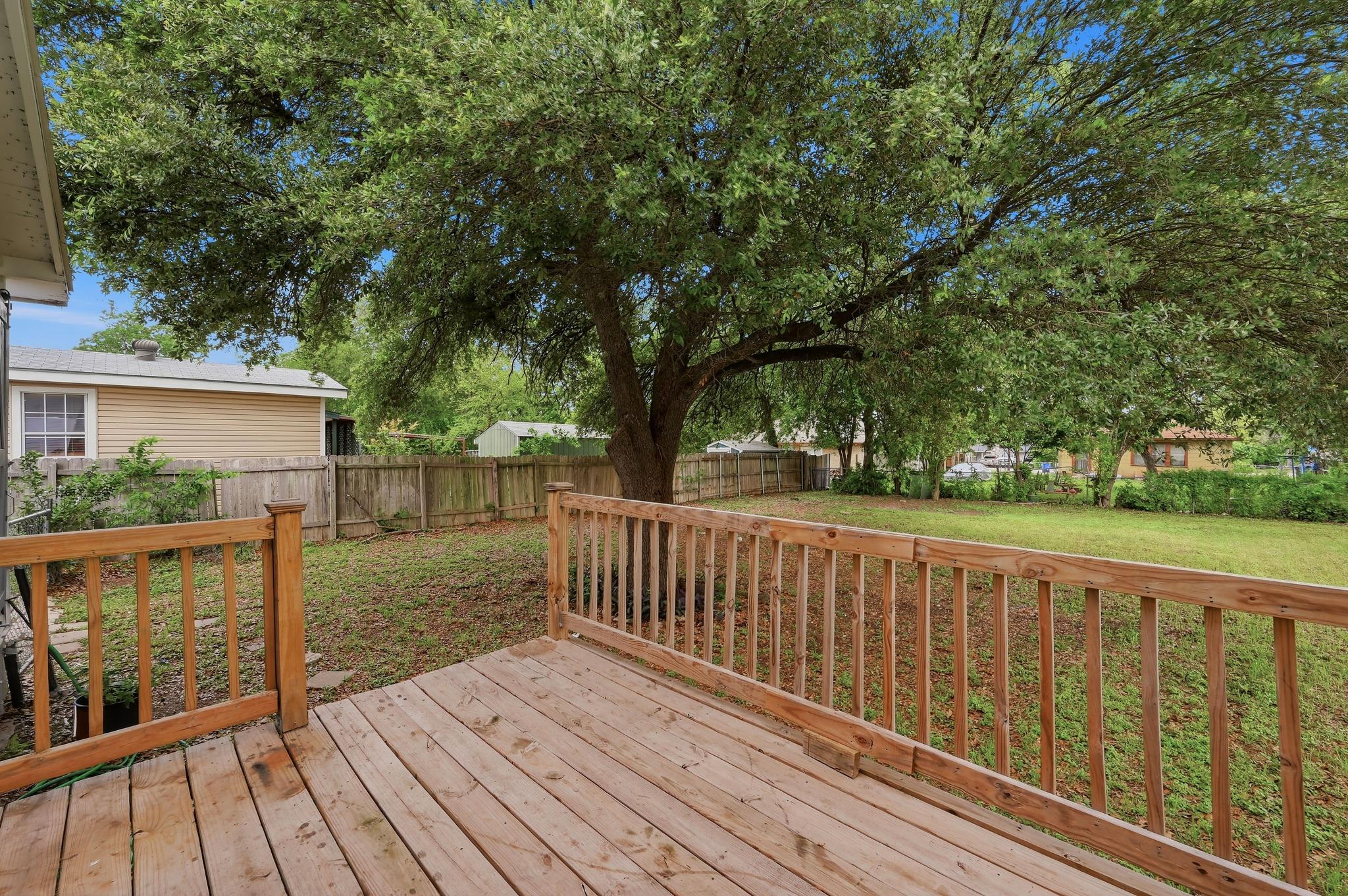 127 Suddith Dr, San Antonio, TX 78233