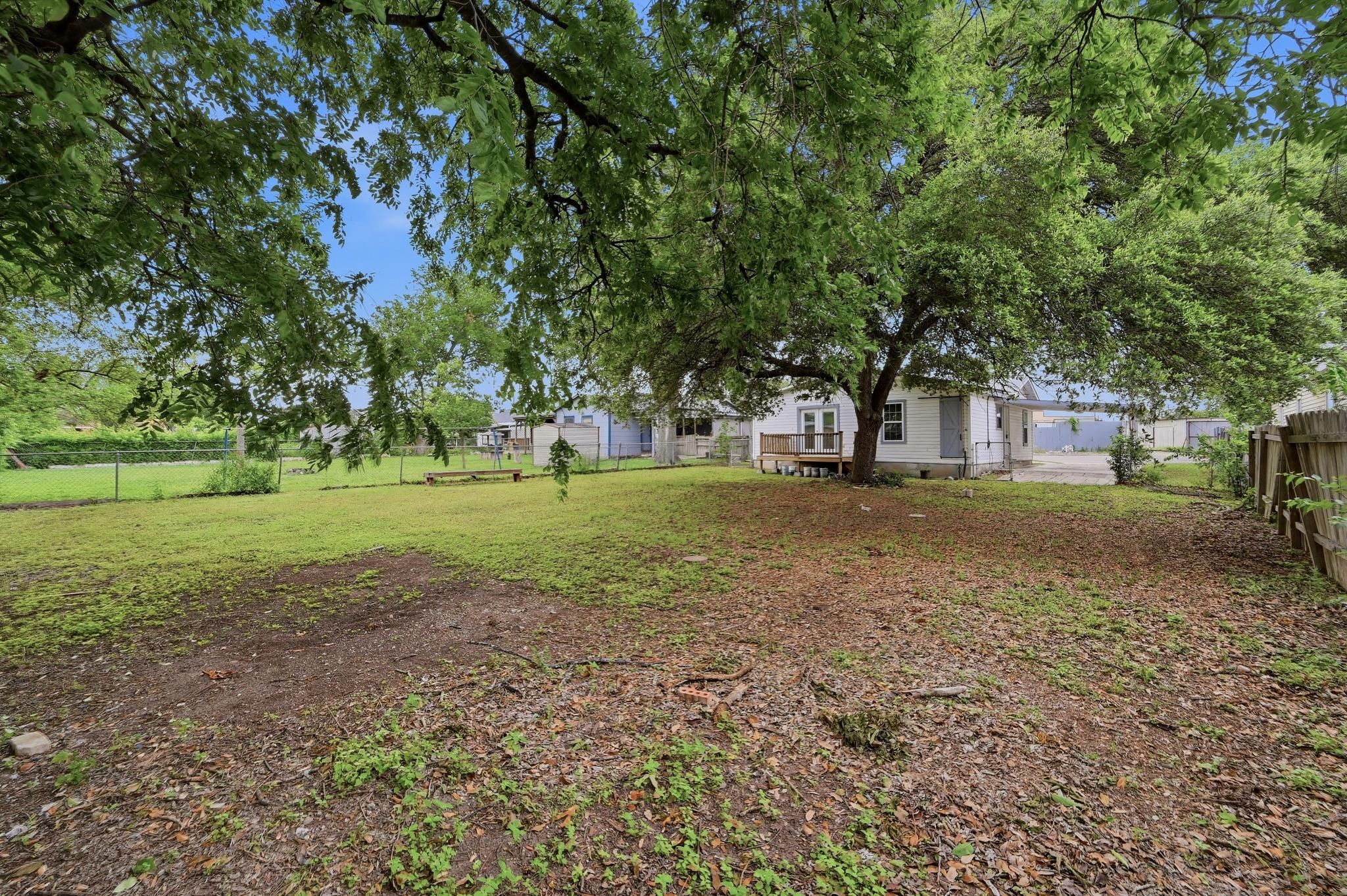 127 Suddith Dr, San Antonio, TX 78233