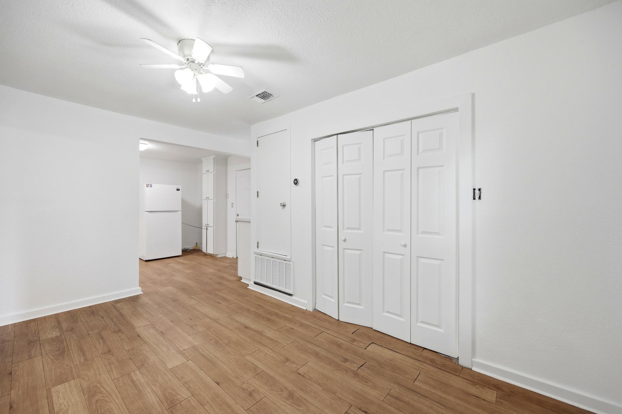 127 Suddith Dr, San Antonio, TX 78233
