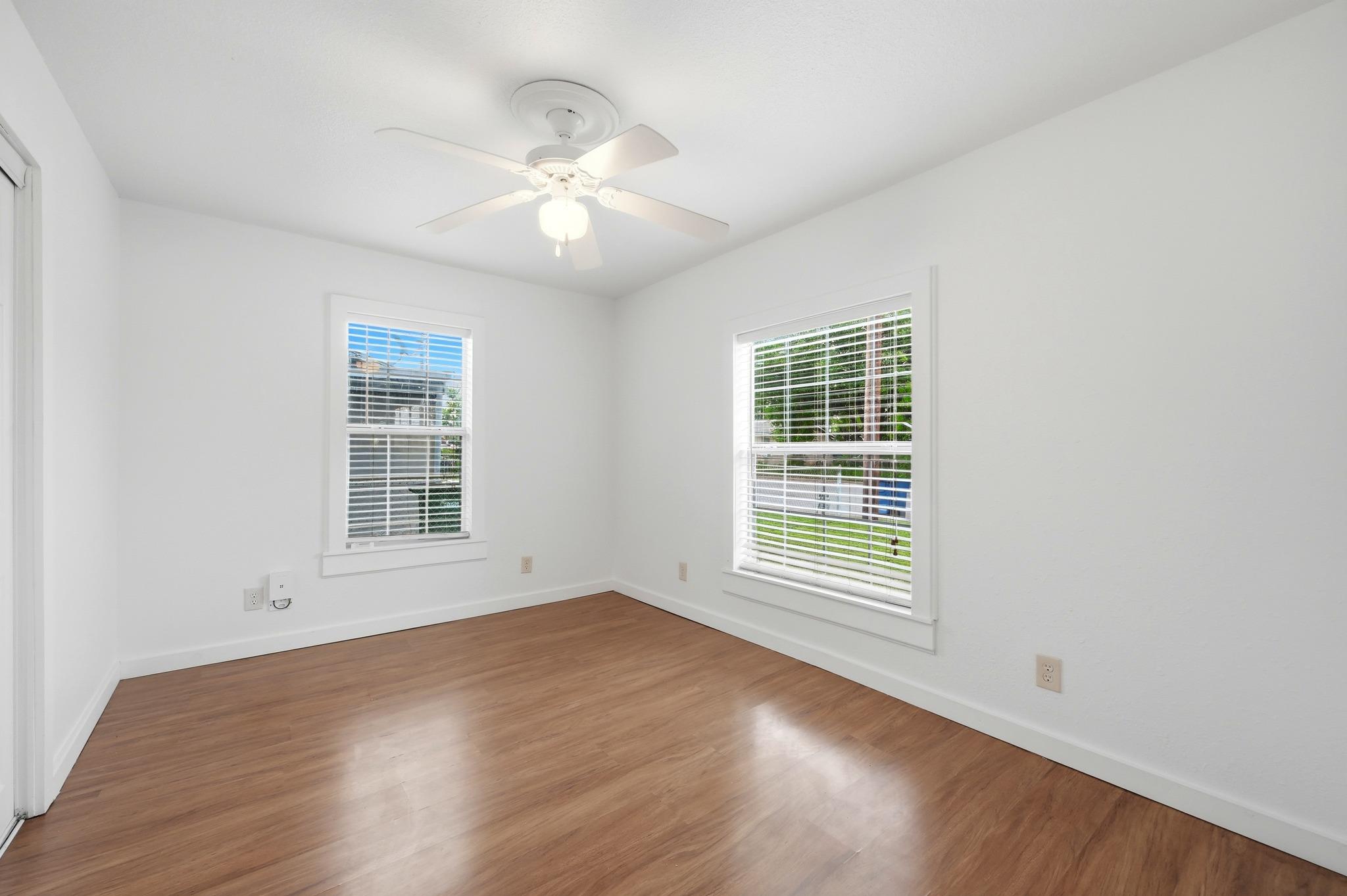 127 Suddith Dr, San Antonio, TX 78233