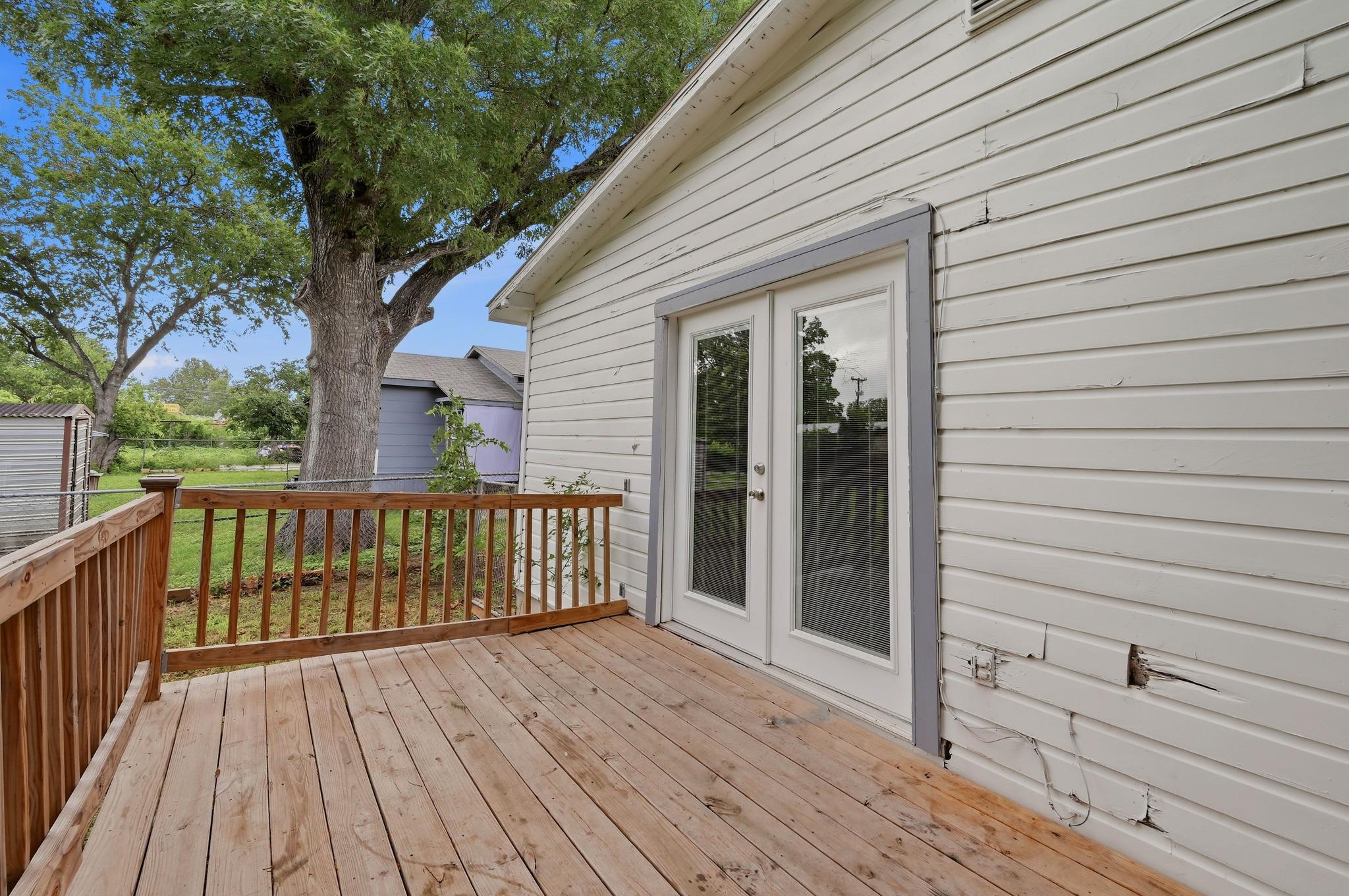 127 Suddith Dr, San Antonio, TX 78233