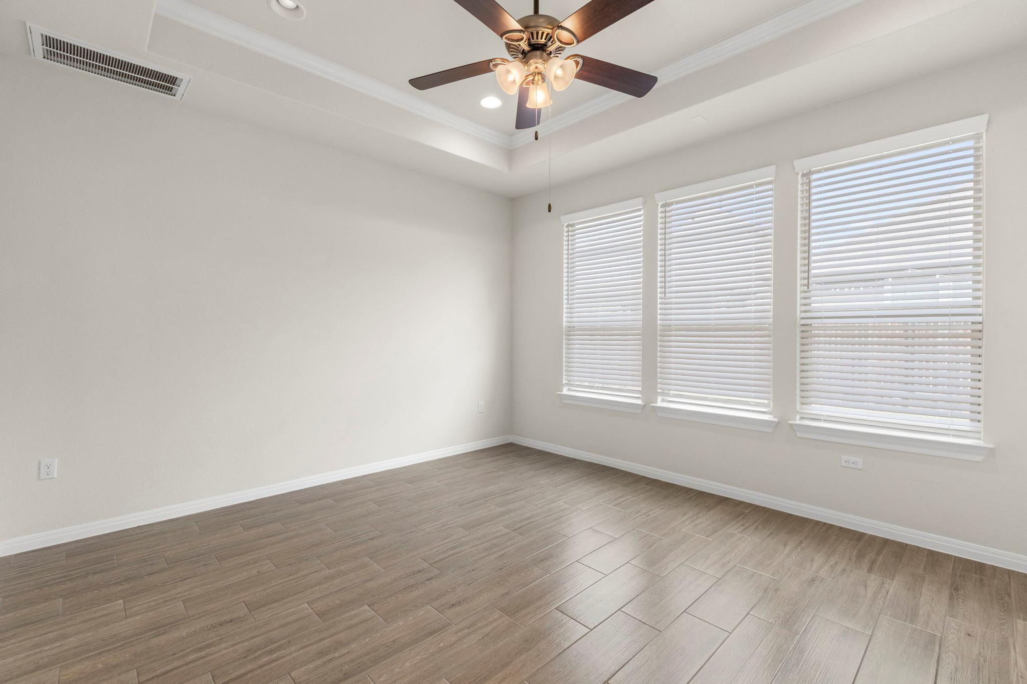 9802 Acero Dr, Austin, TX 78717