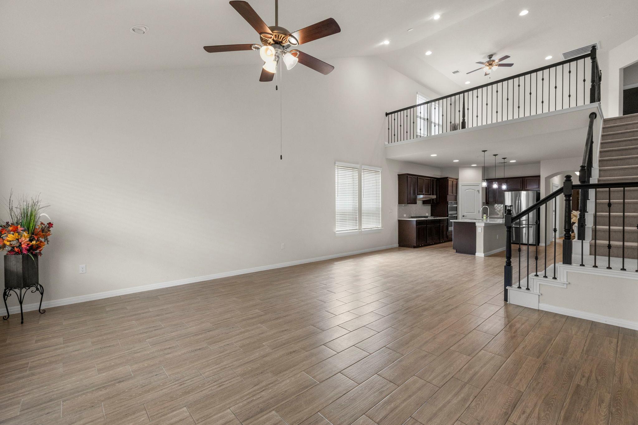 9802 Acero Dr, Austin, TX 78717