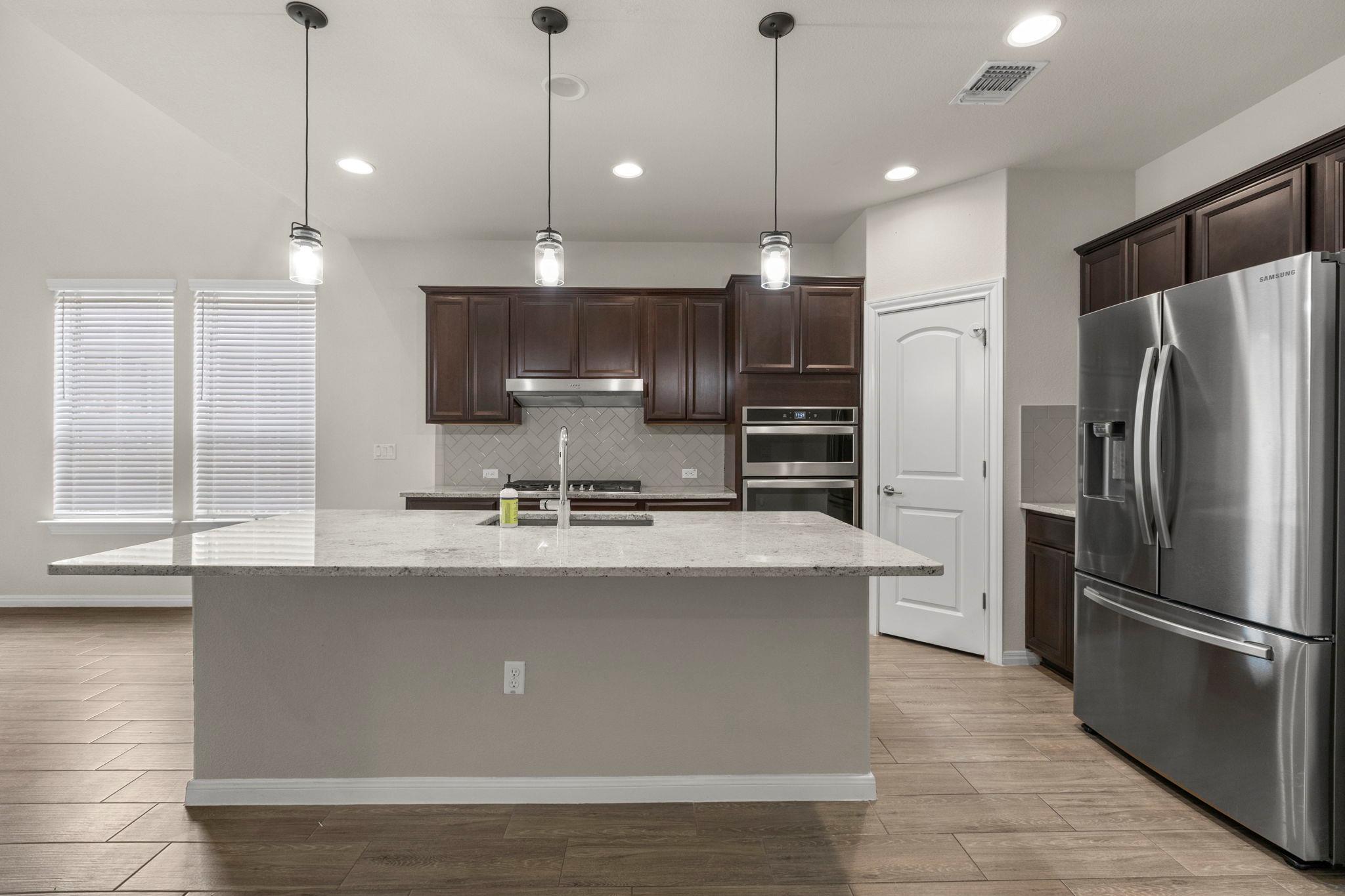 9802 Acero Dr, Austin, TX 78717