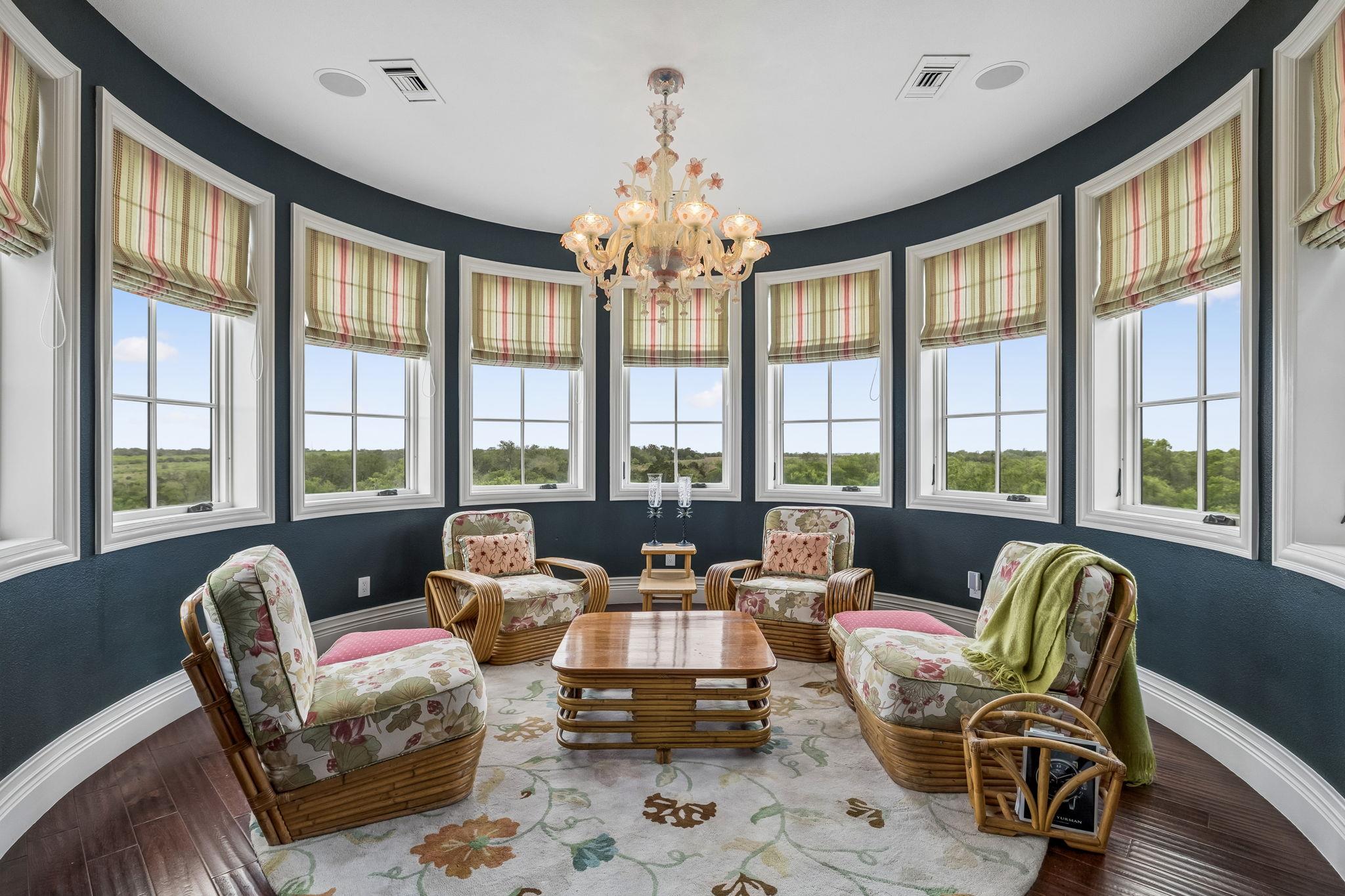 999 Schwarzlose Rd, New Braunfels, TX 78130