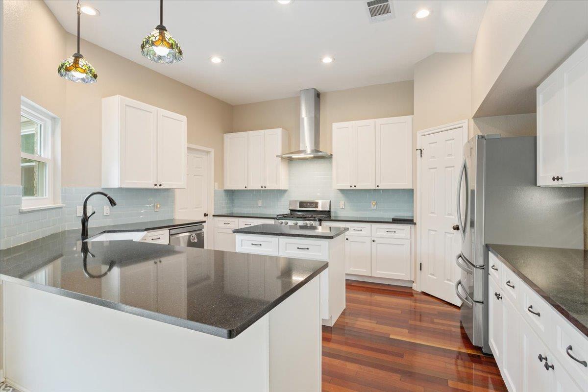 23 Meadow Run, Round Rock, TX 78664
