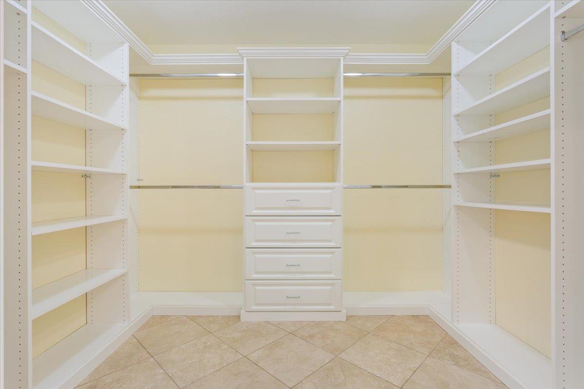 23 Meadow Run, Round Rock, TX 78664