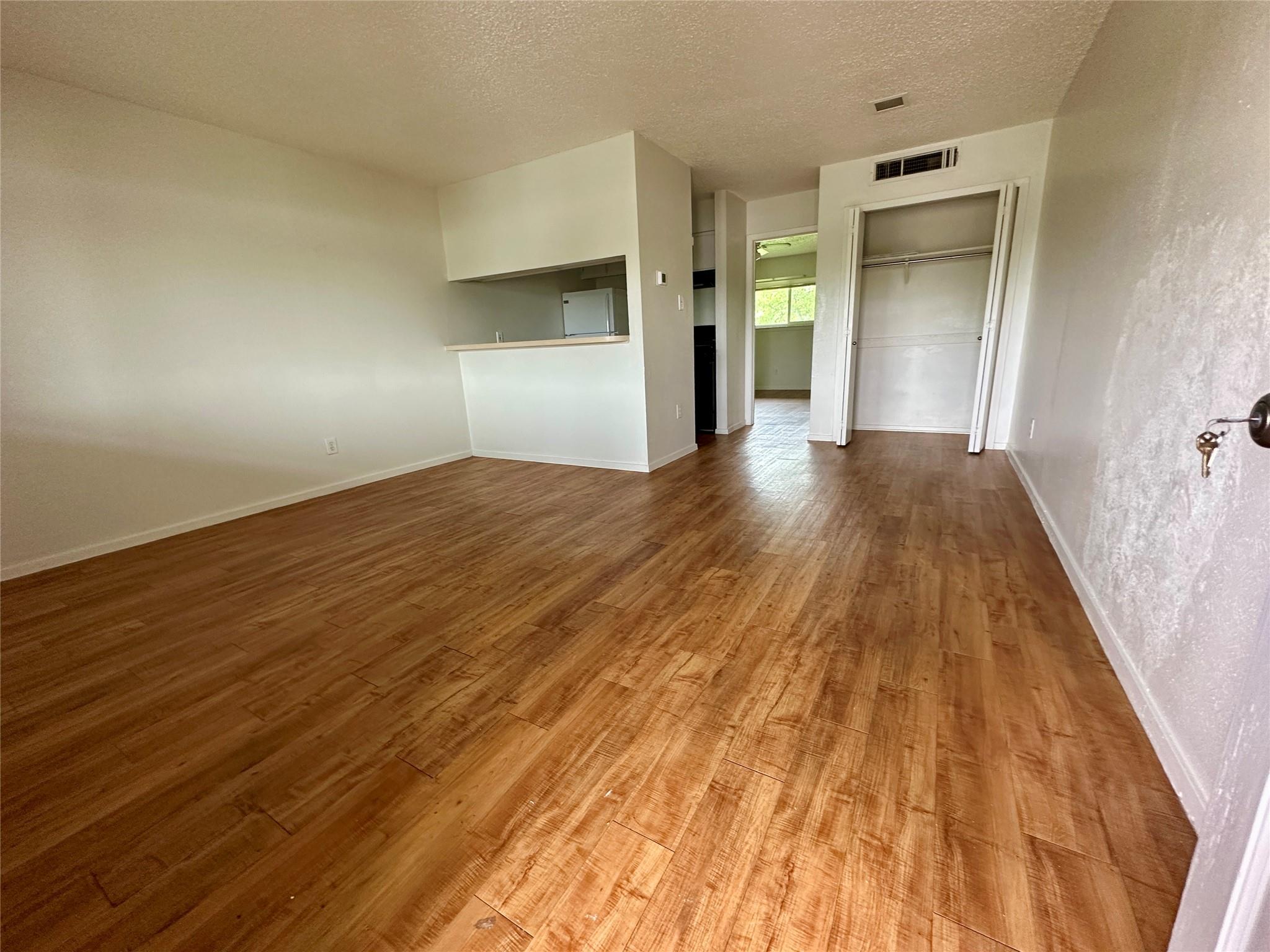 10810 Newmont Rd # 7, Austin, TX 78758