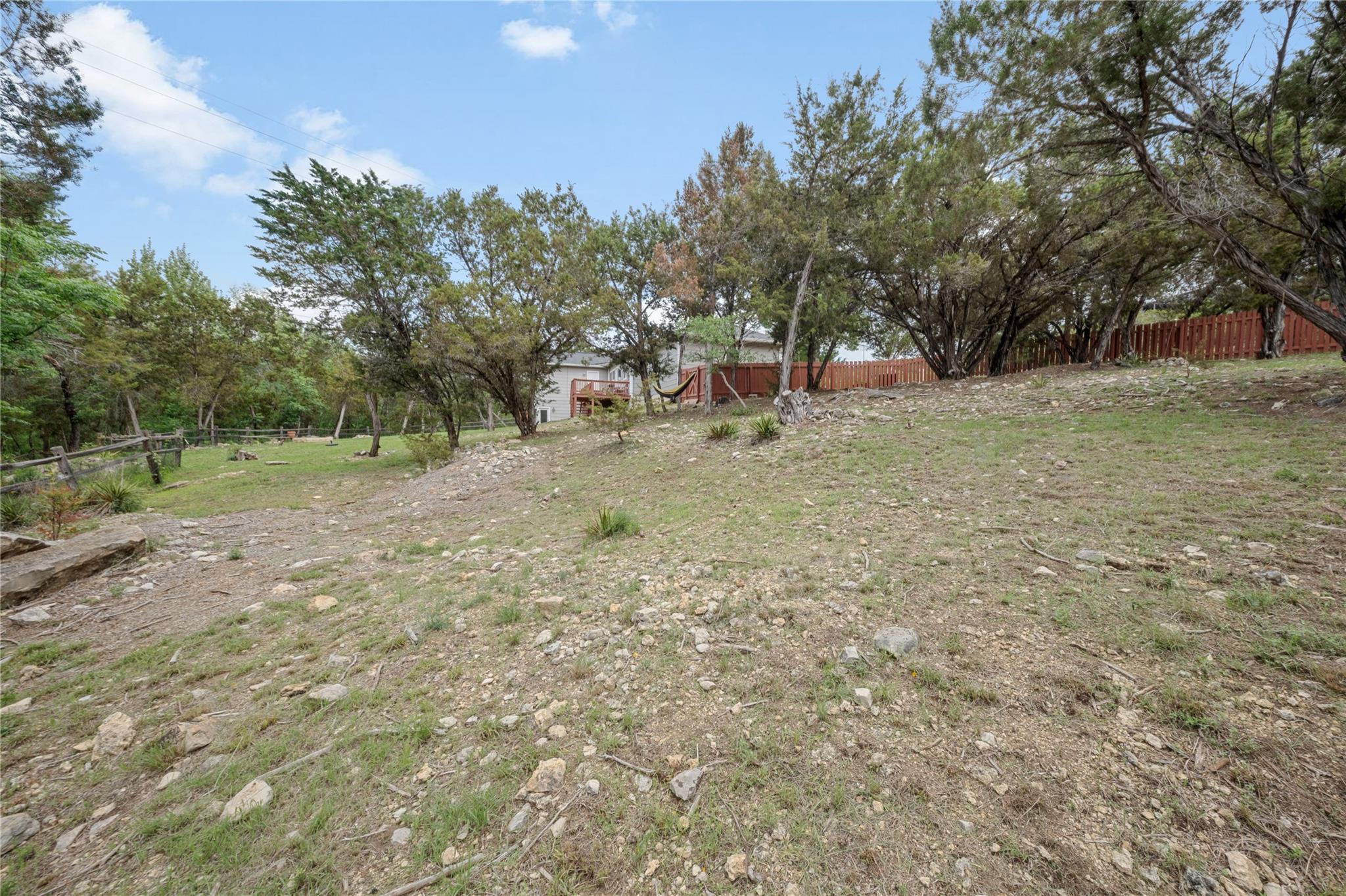 21002 Brewer Ln, Lago Vista, TX 78645