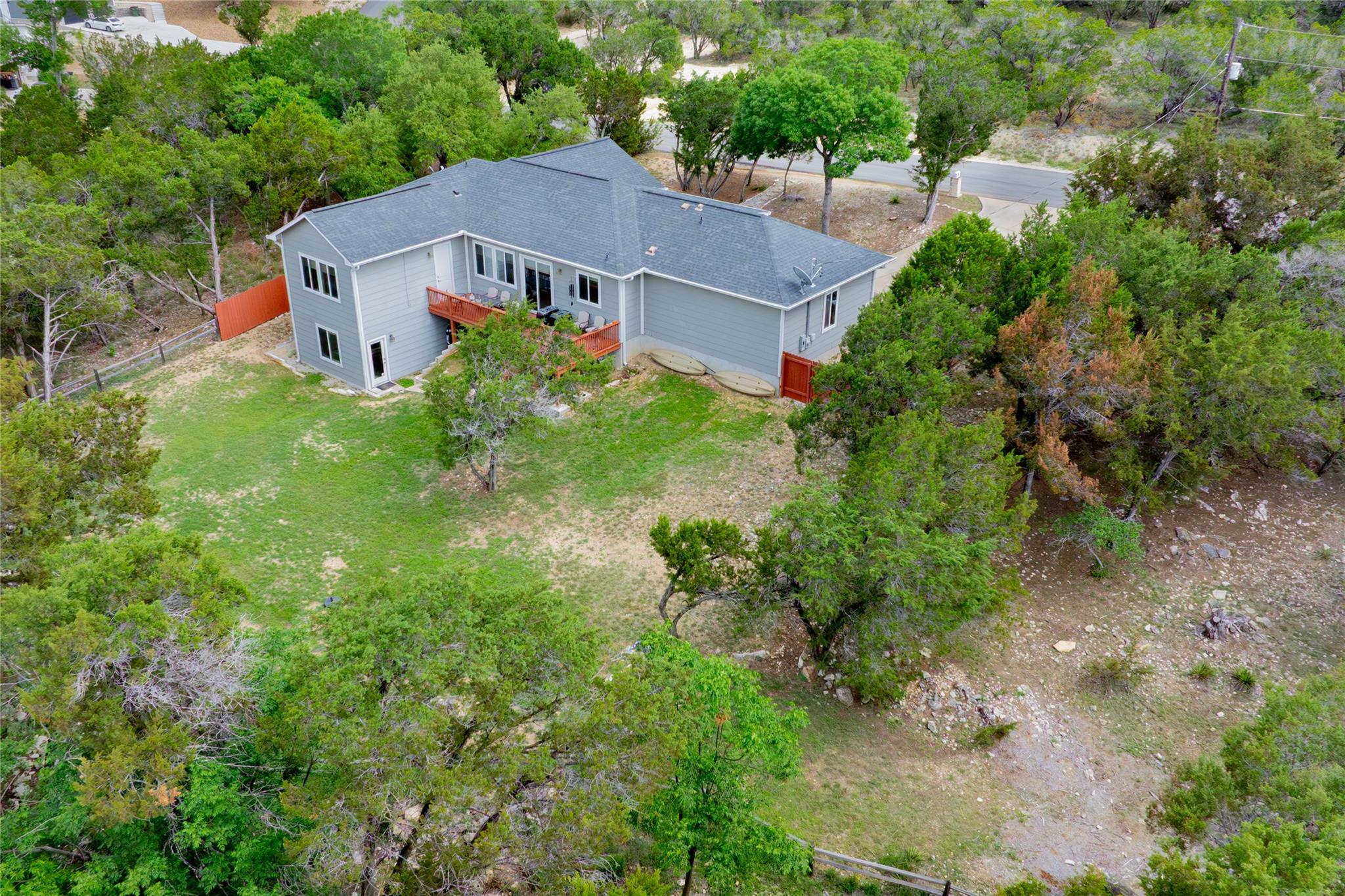 21002 Brewer Ln, Lago Vista, TX 78645