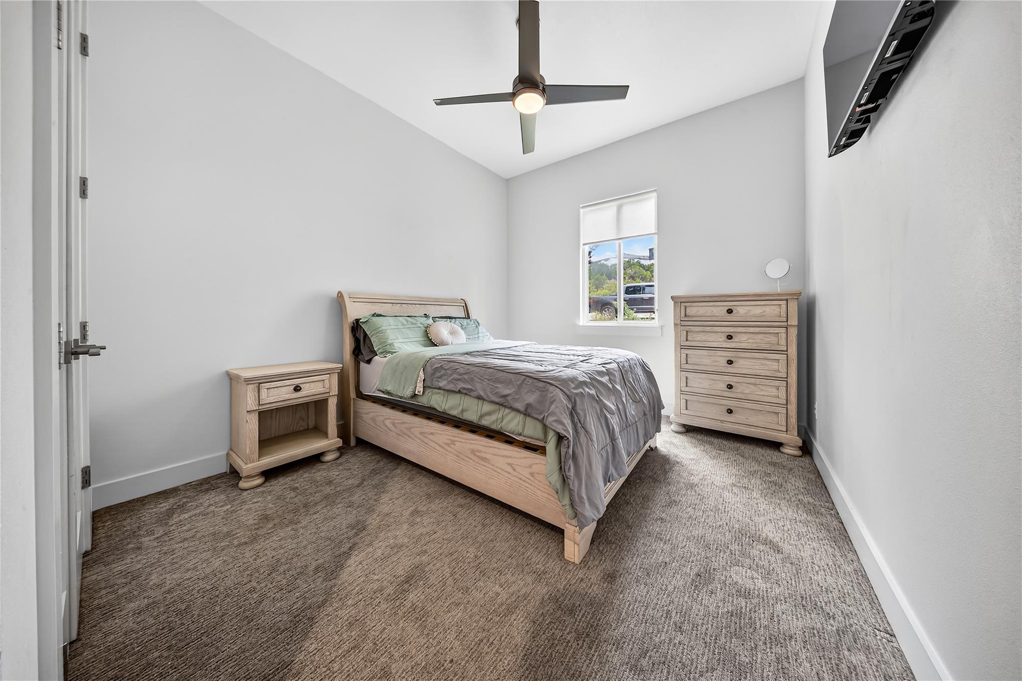 21002 Brewer Ln, Lago Vista, TX 78645