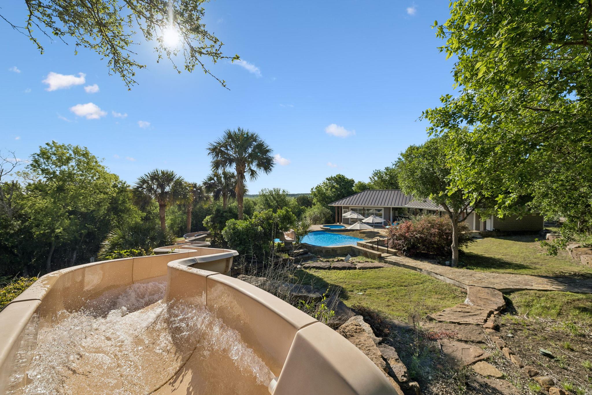 999 Schwarzlose Rd, New Braunfels, TX 78130