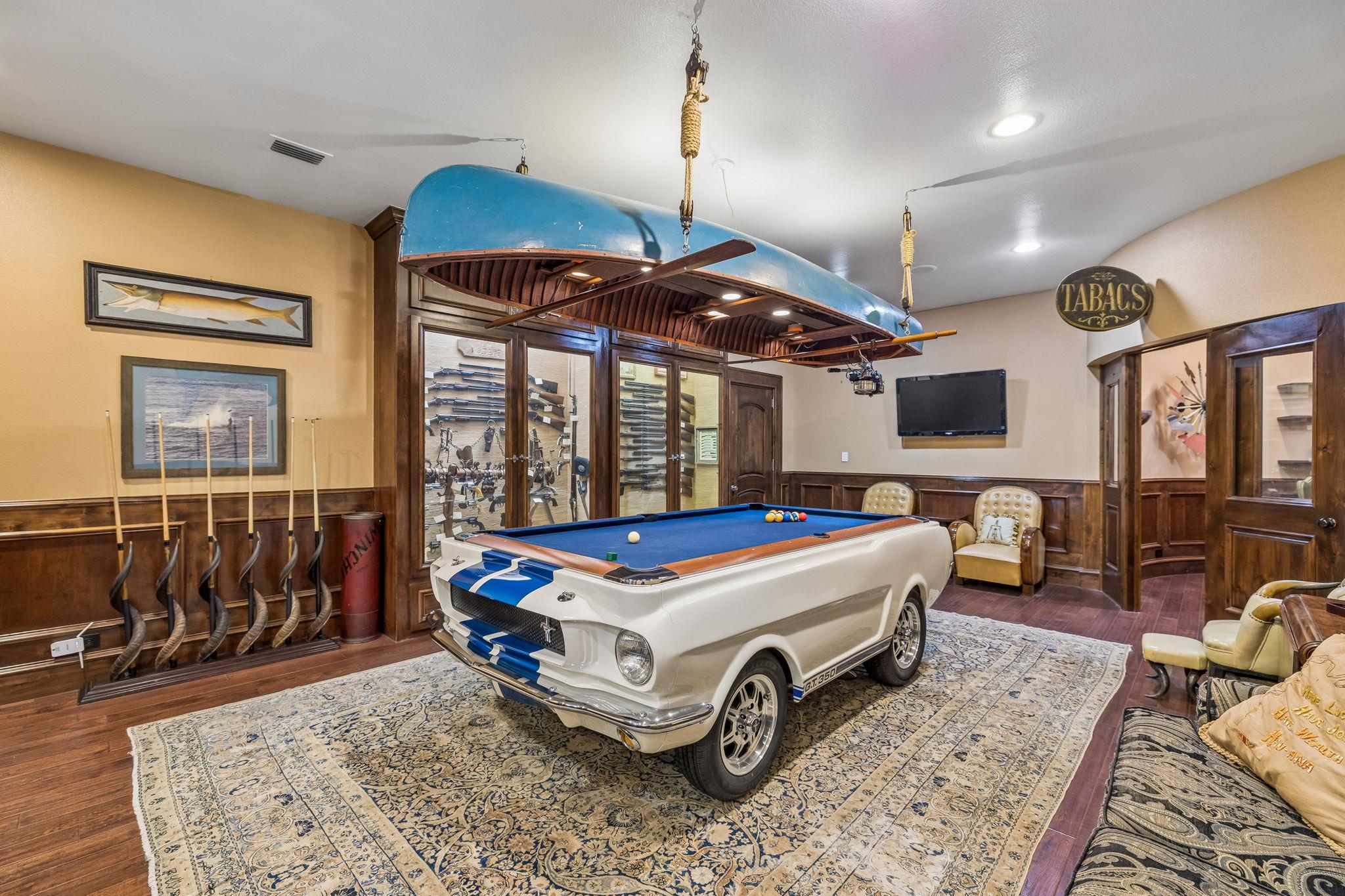 999 Schwarzlose Rd, New Braunfels, TX 78130