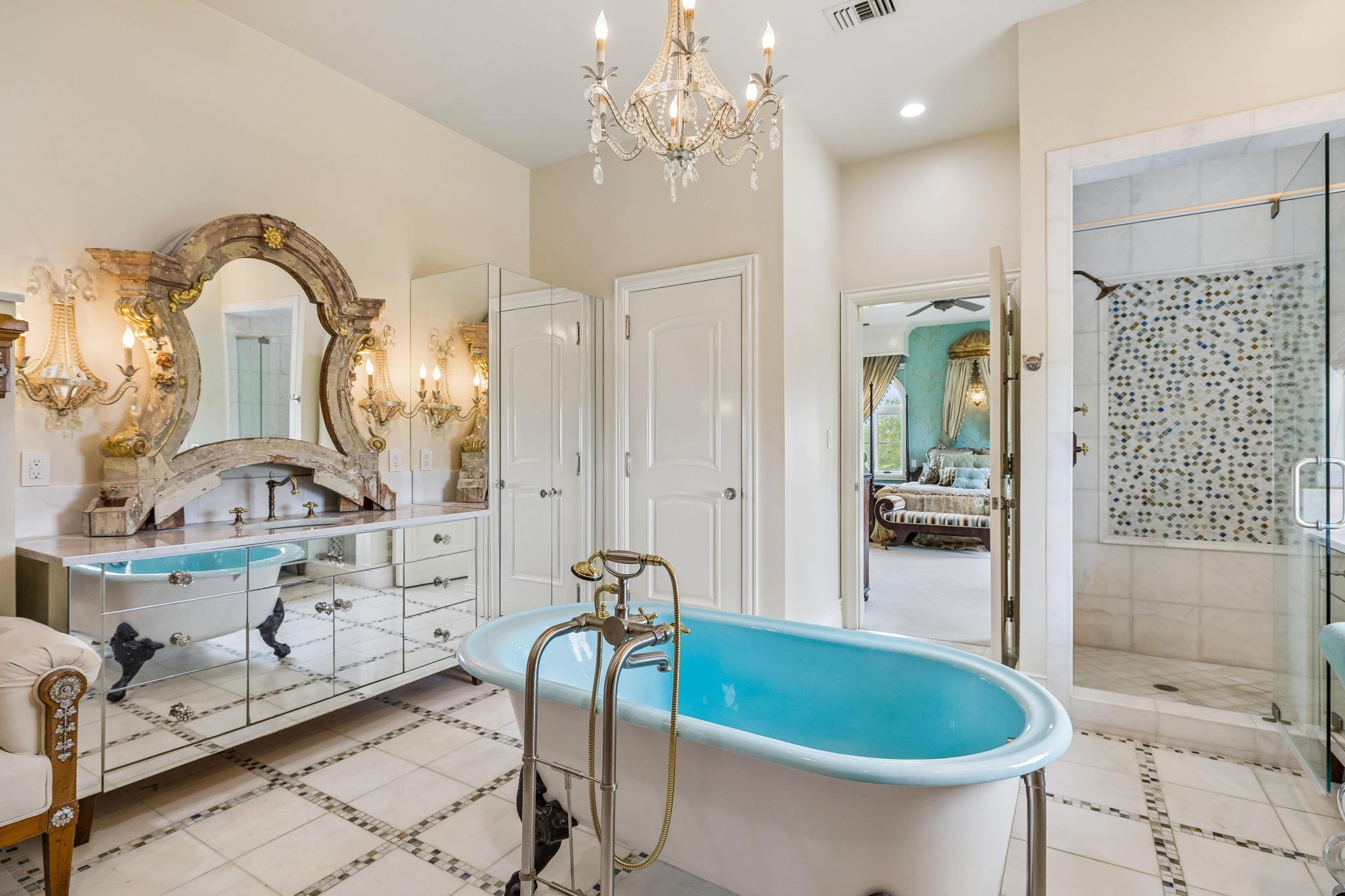 999 Schwarzlose Rd, New Braunfels, TX 78130