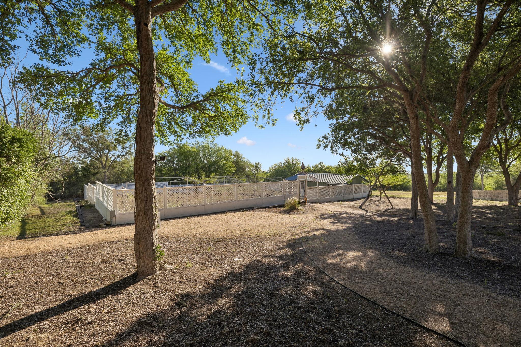 999 Schwarzlose Rd, New Braunfels, TX 78130