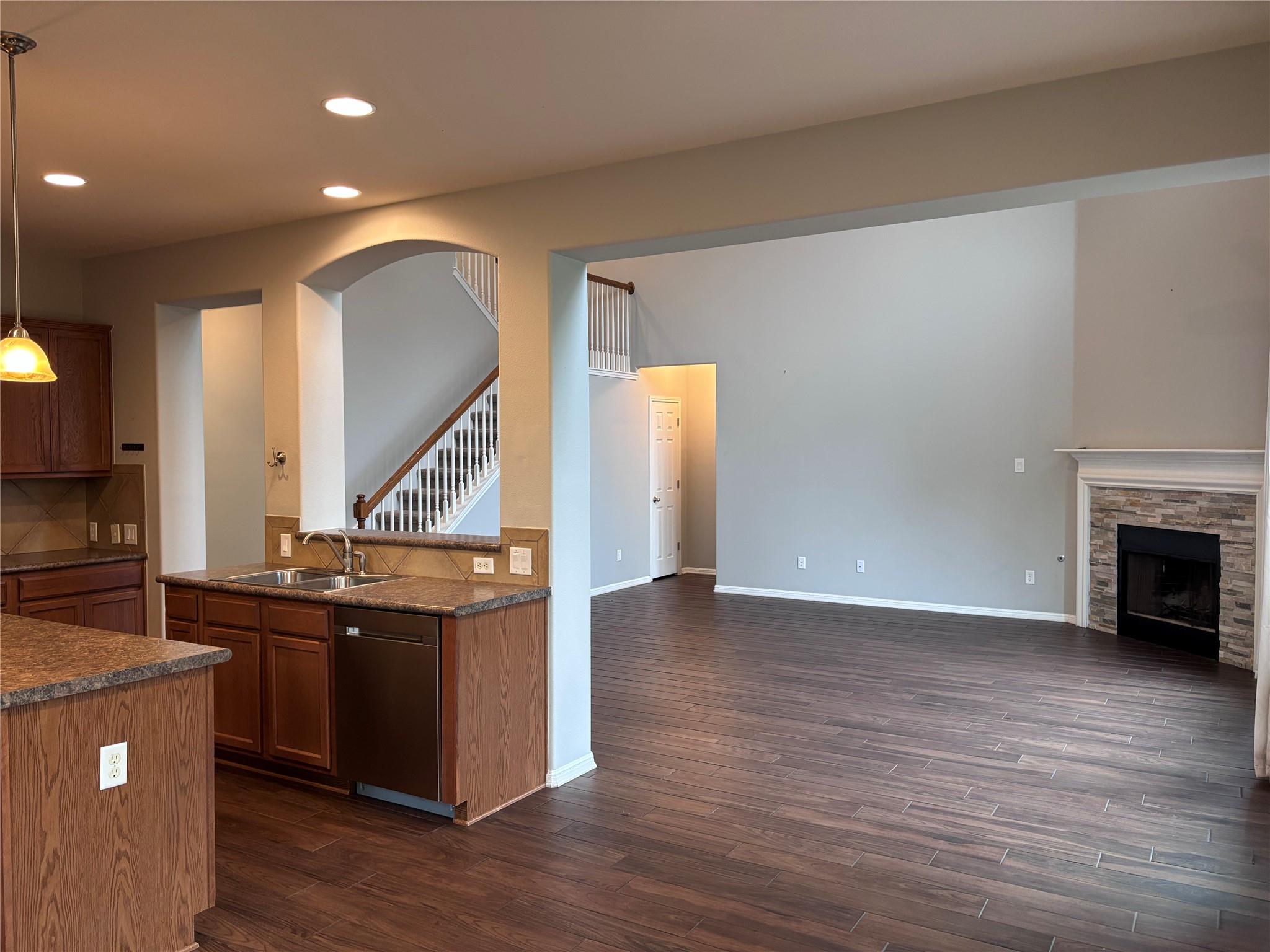 1607 Teal Trl, Cedar Park, TX 78613