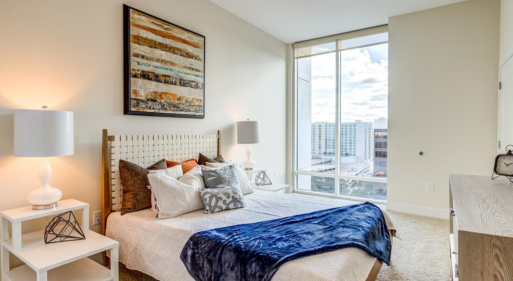 5250 Brownway St # 1011, Houston, TX 77056