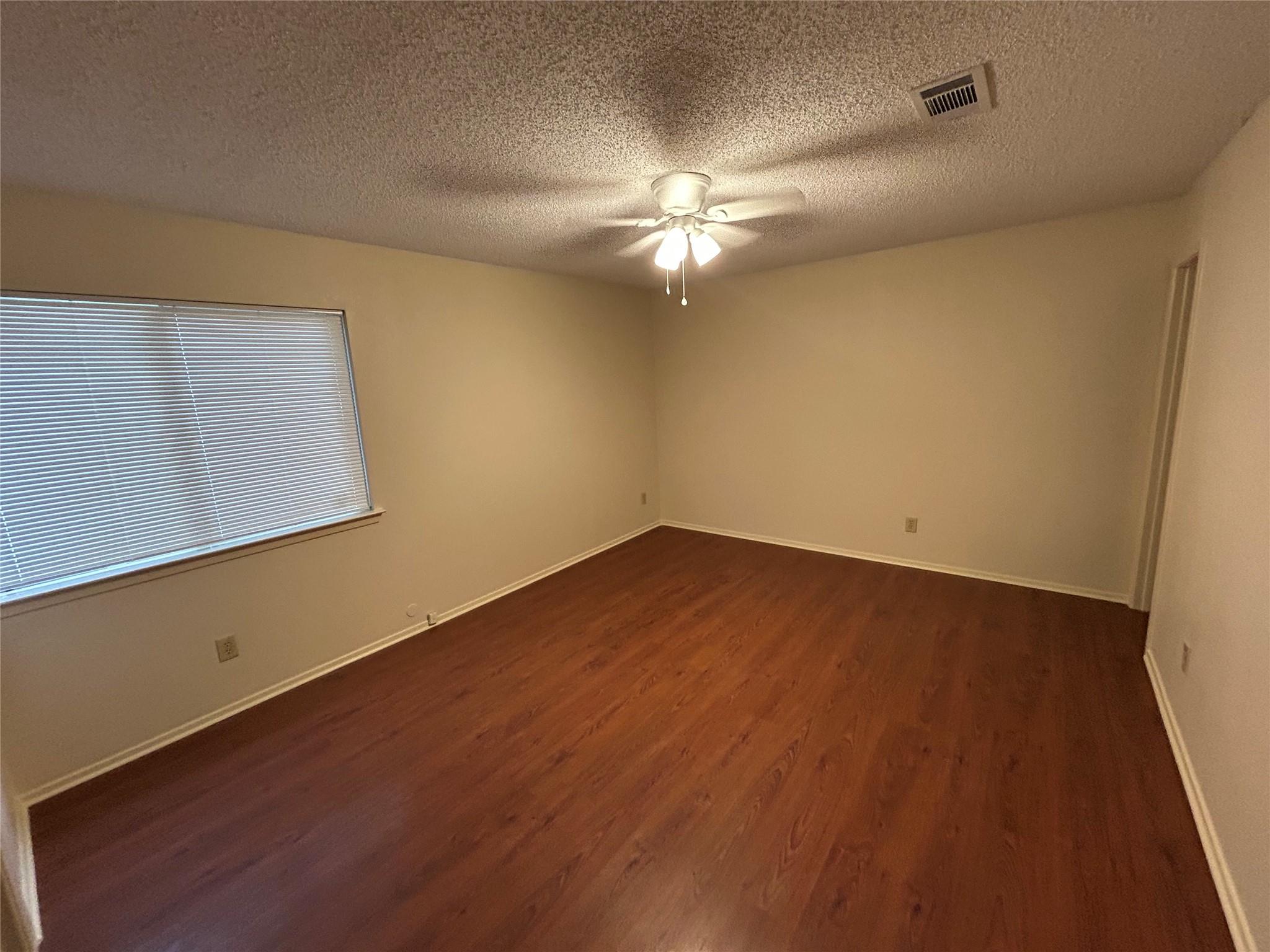 2114 Lear Ln, Austin, TX 78745