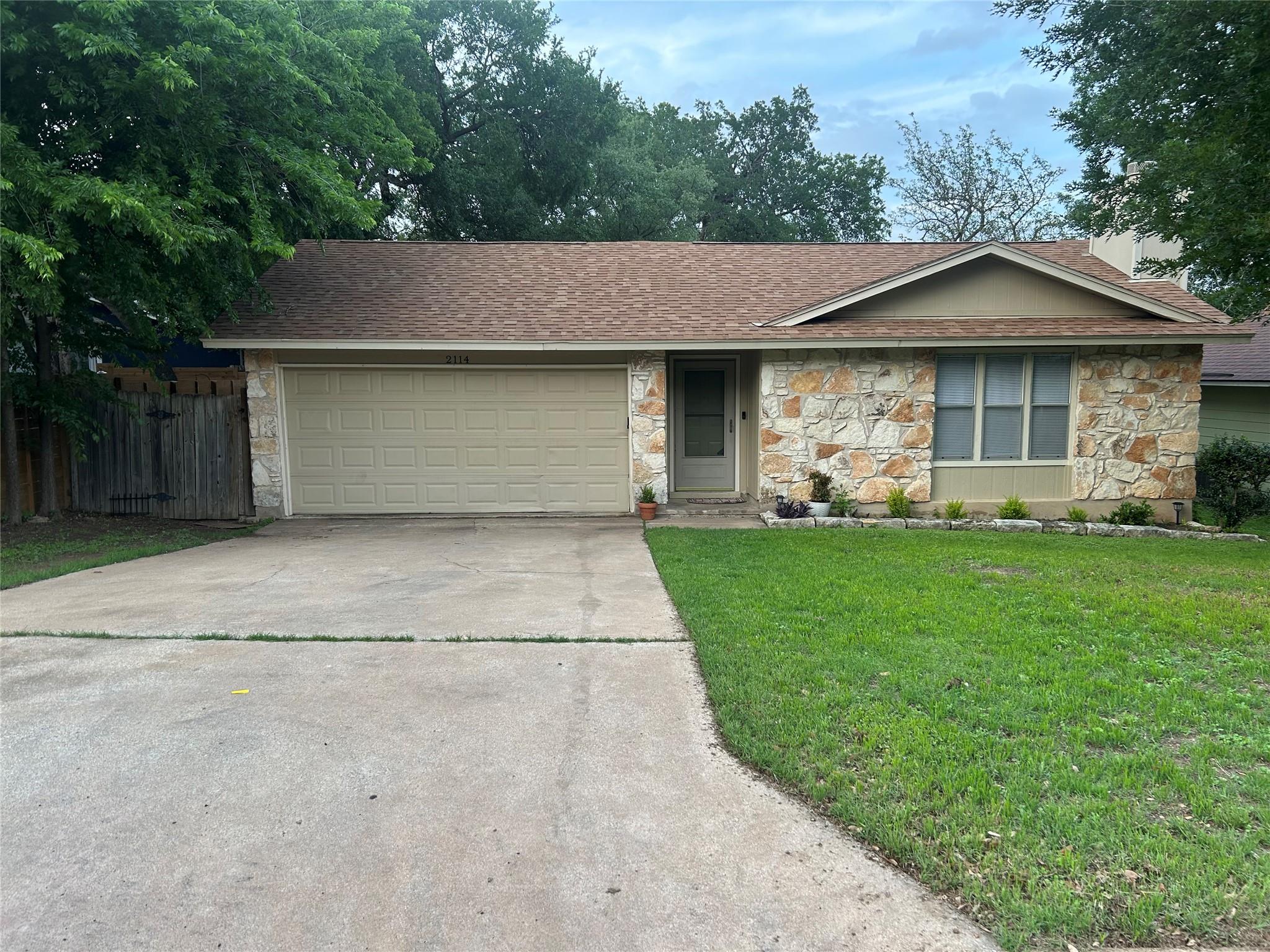 2114 Lear Ln, Austin, TX 78745