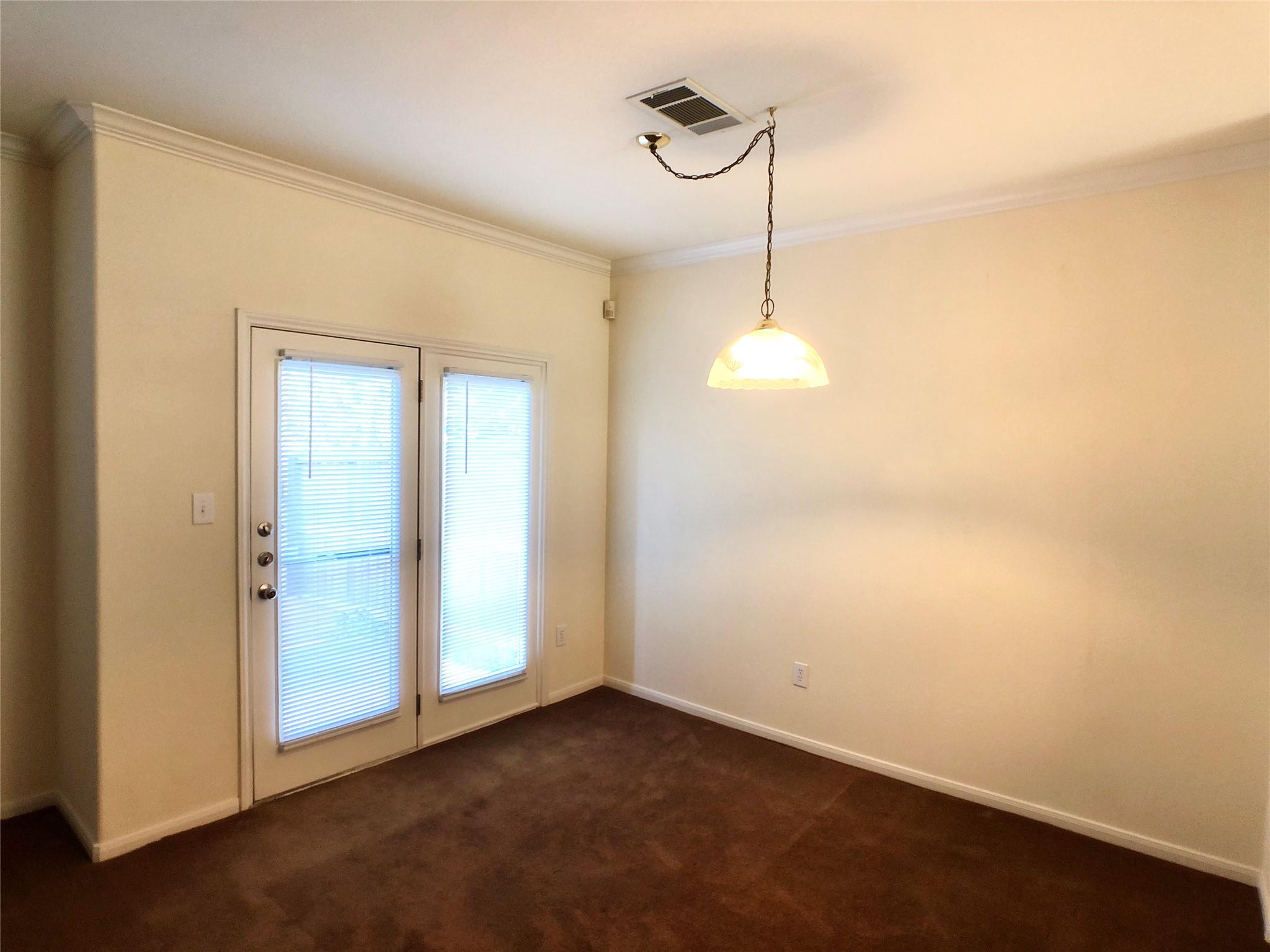 4620 W William Cannon Dr # 5, Austin, TX 78749
