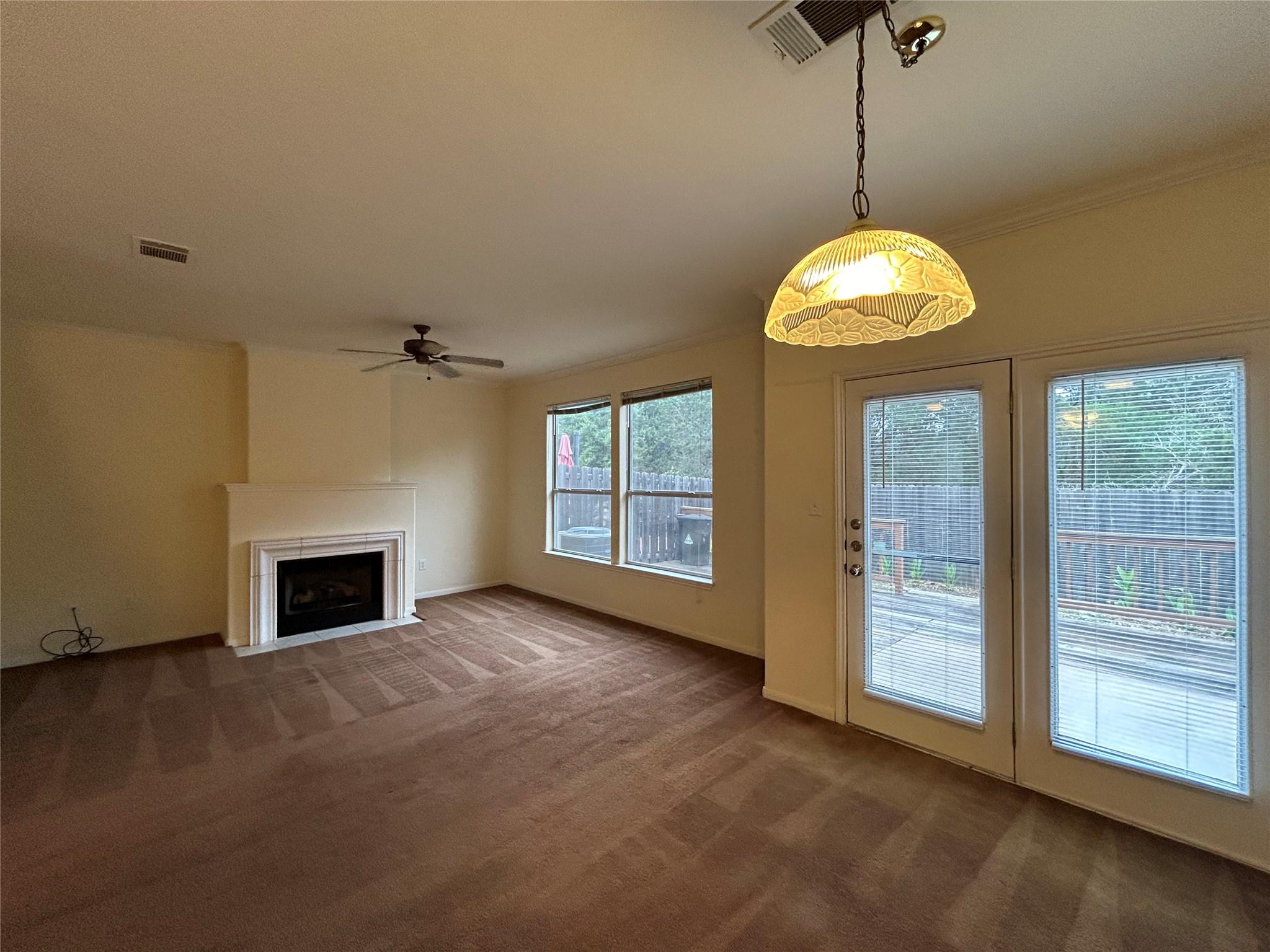 4620 W William Cannon Dr # 5, Austin, TX 78749