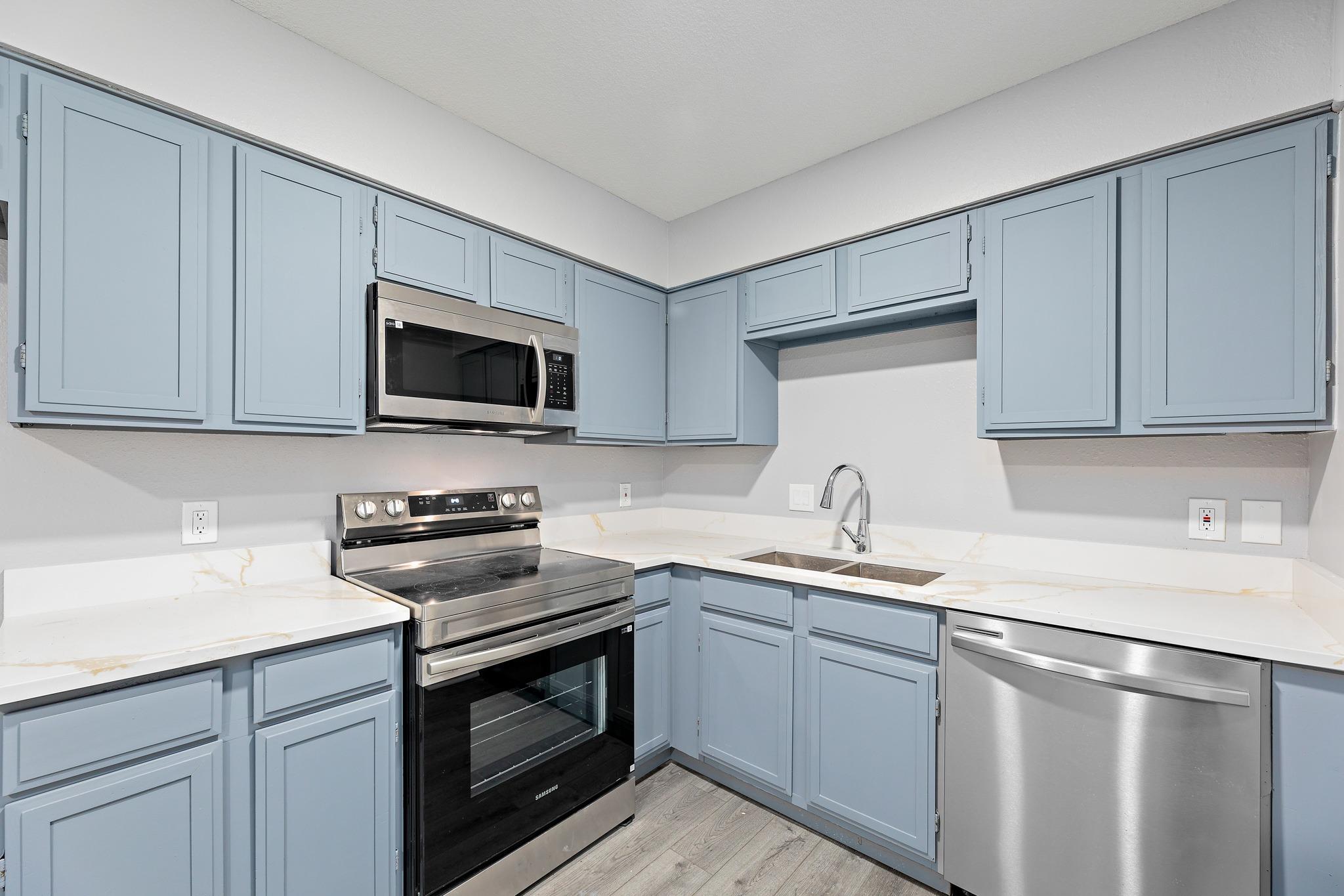 205 Hitching Post Dr, Kyle, TX 78640