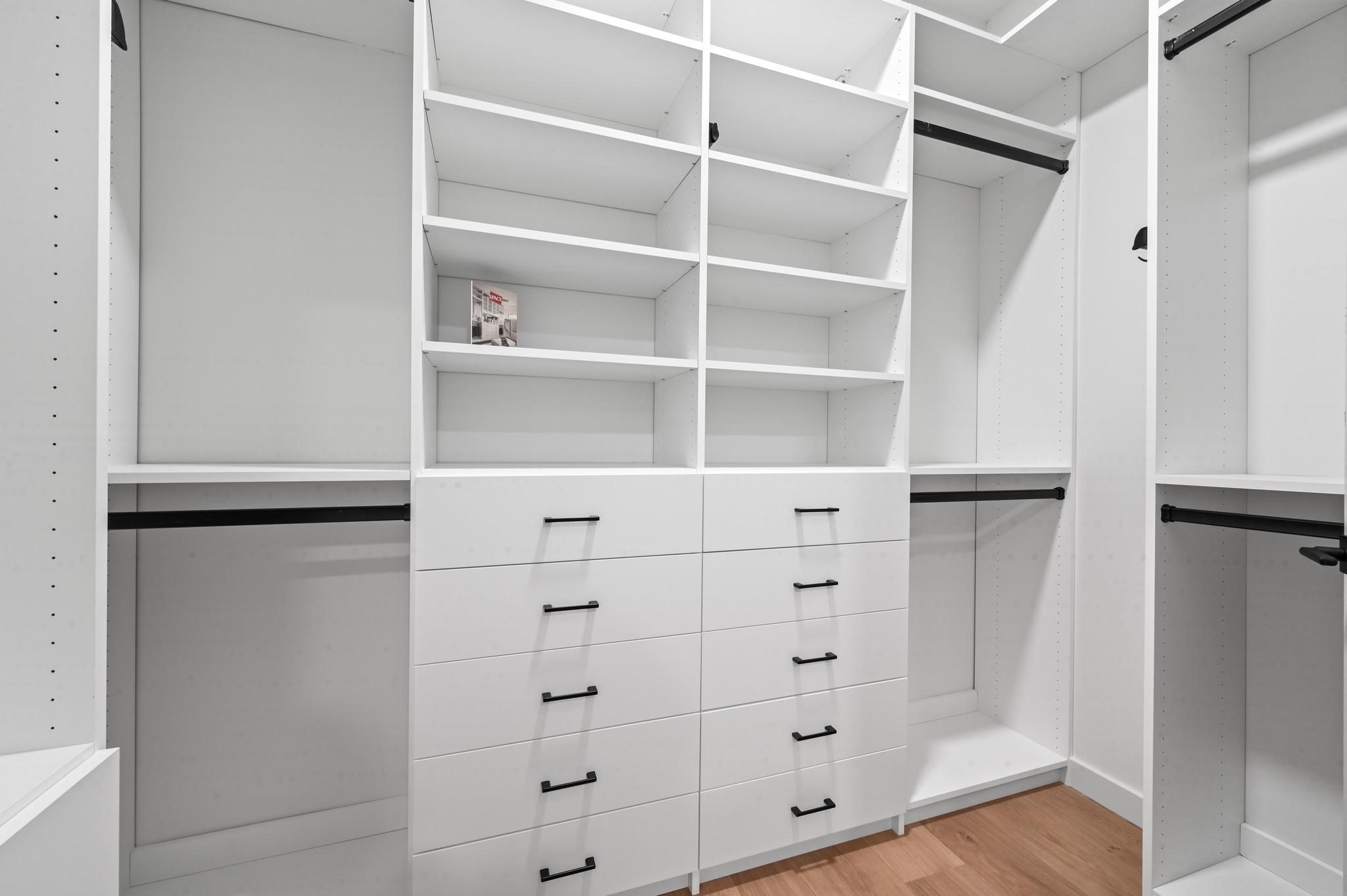 2209 S 1st St # 209, Austin, TX 78704