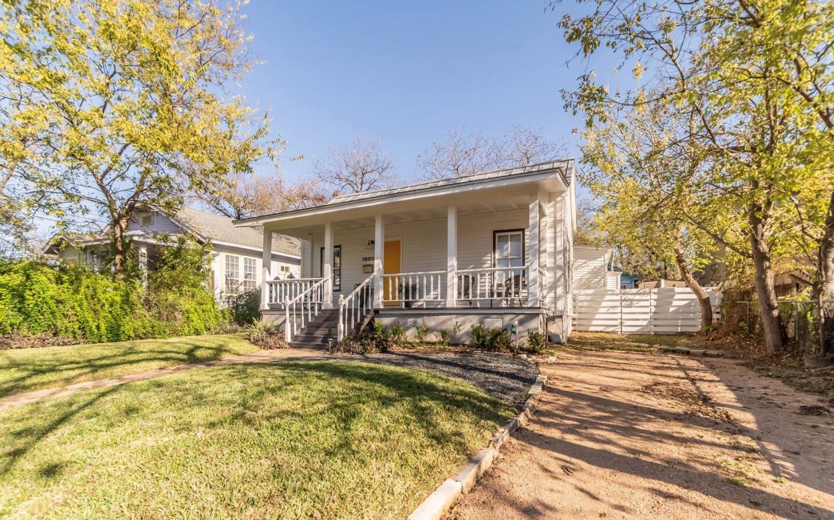 1503 Newton St, Austin, TX 78704