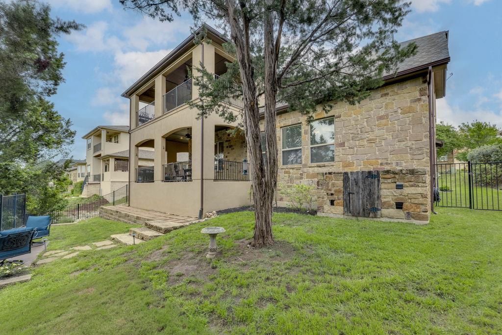 308 Duffy Ln, Austin, TX 78738