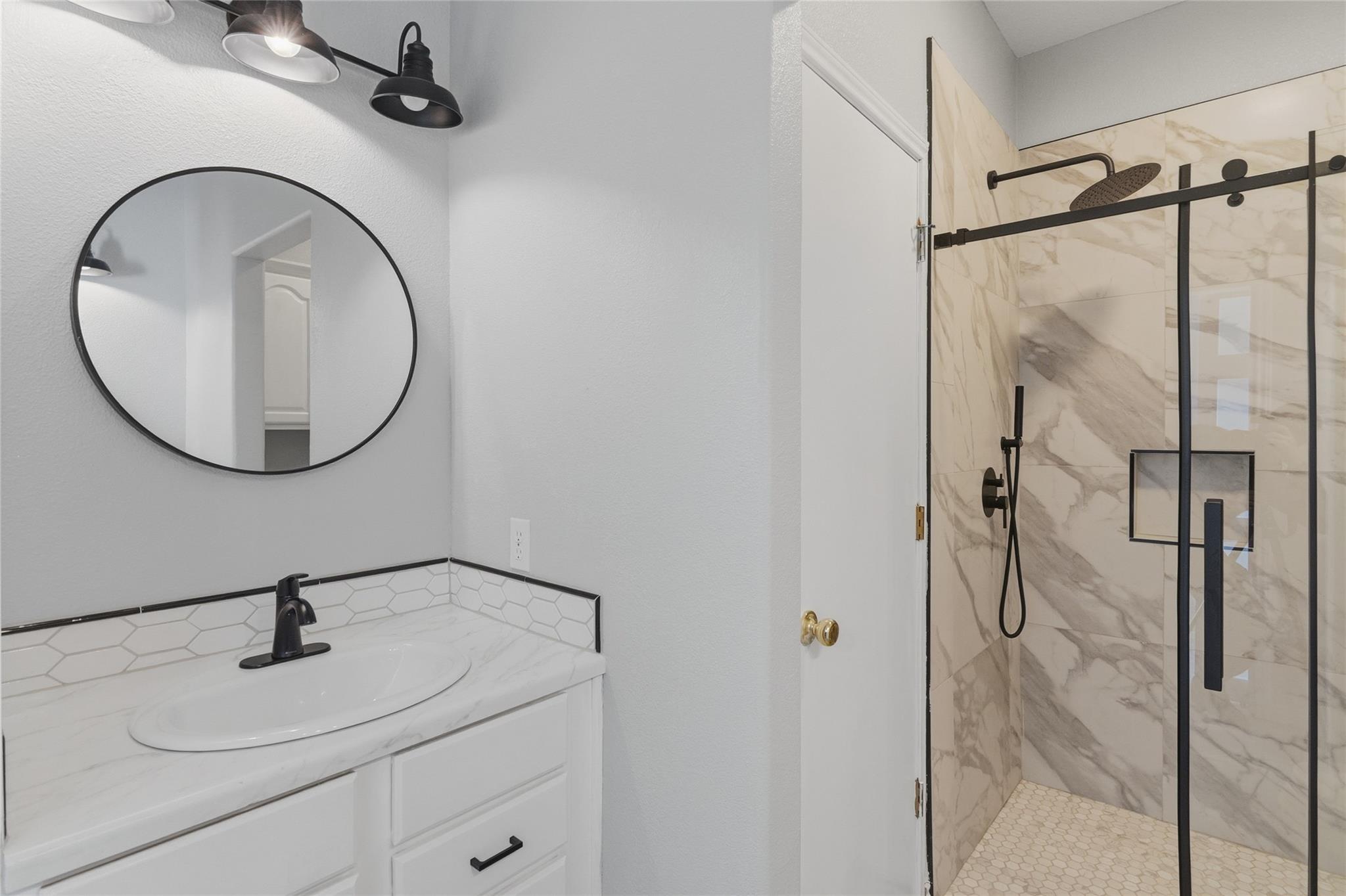 155 Guadalupe Ranch Ln, Seguin, TX 78155